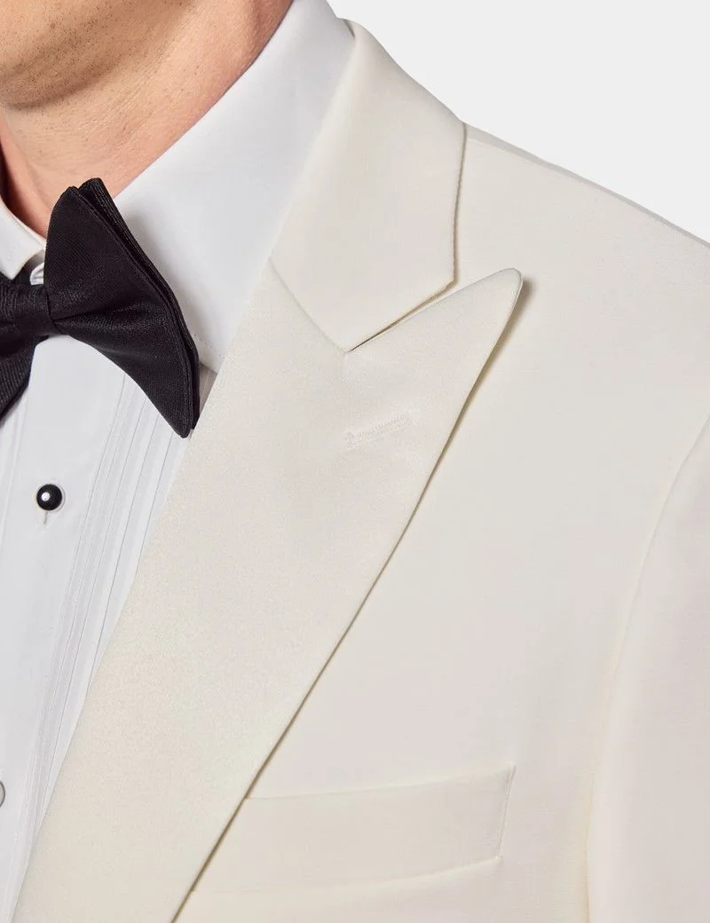 Tailored Fit White 1913 Tuxedo Jacket thumbnail 4