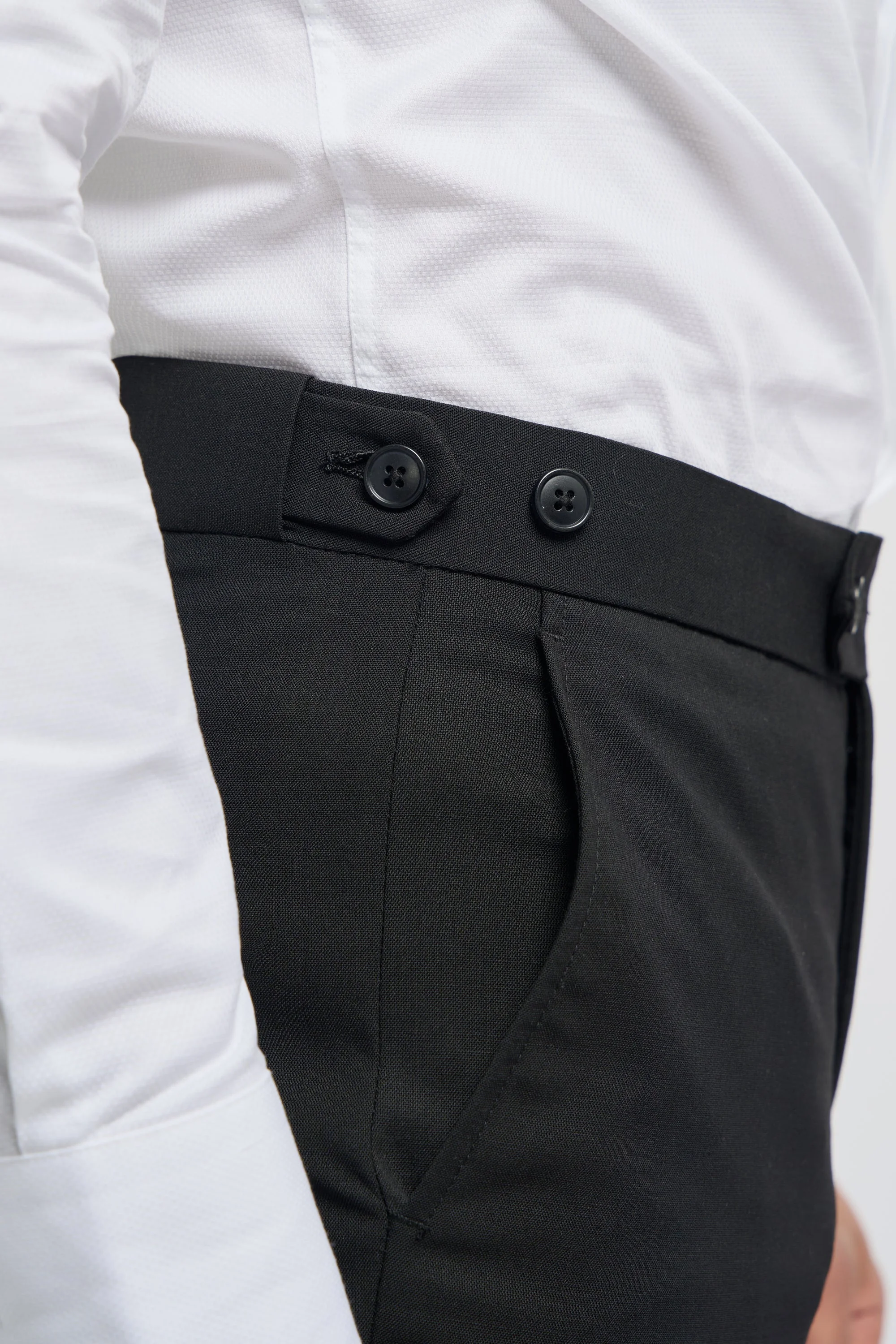Aspen Black Double Breasted Two Piece Suit thumbnail 8