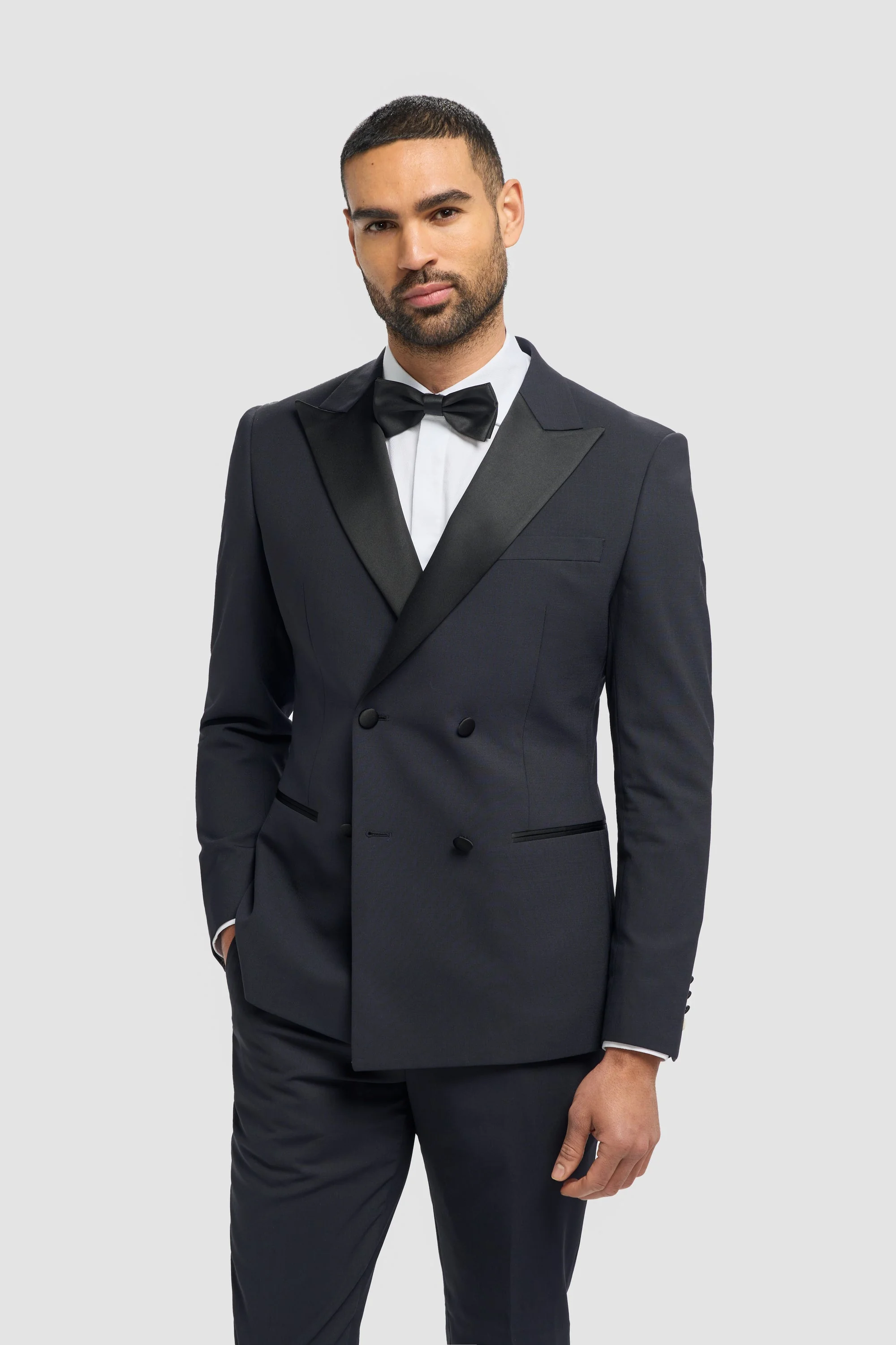 Aspen Midnight Navy Double Breasted Two Piece Suit thumbnail 2