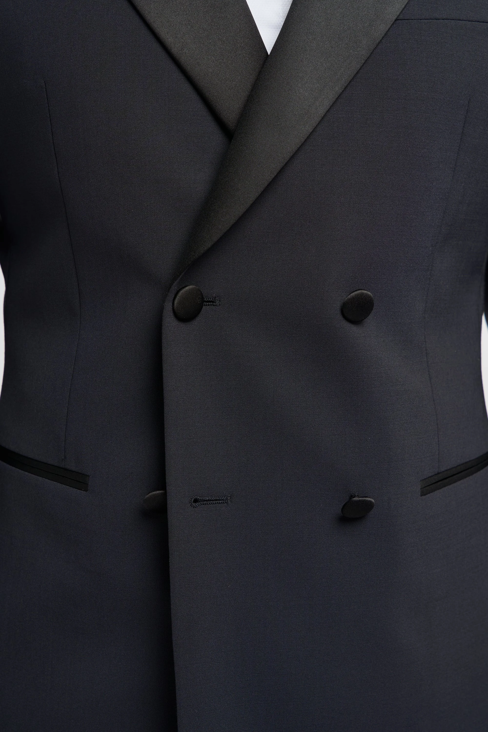 Aspen Midnight Navy Double Breasted Two Piece Suit thumbnail 4
