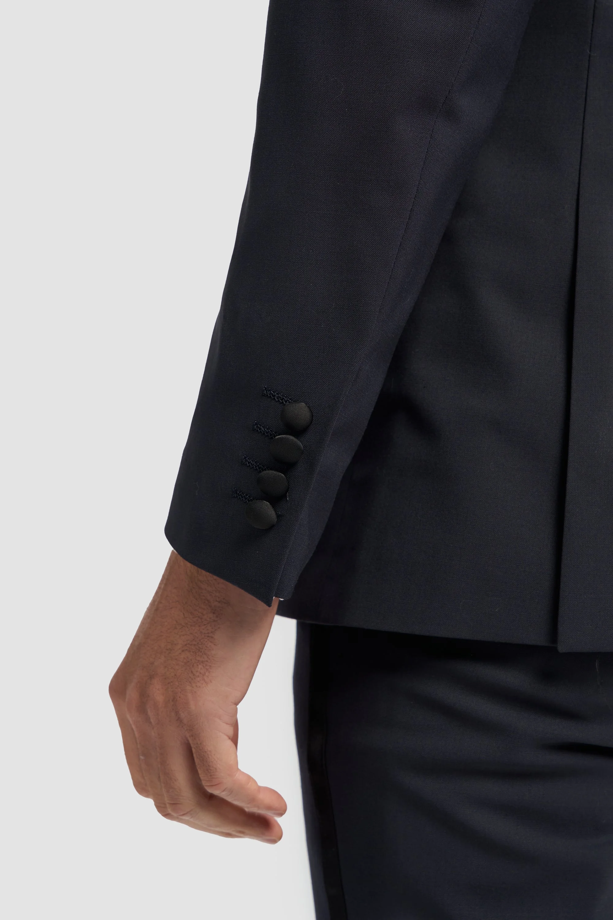 Aspen Midnight Navy Two Piece Suit thumbnail 5