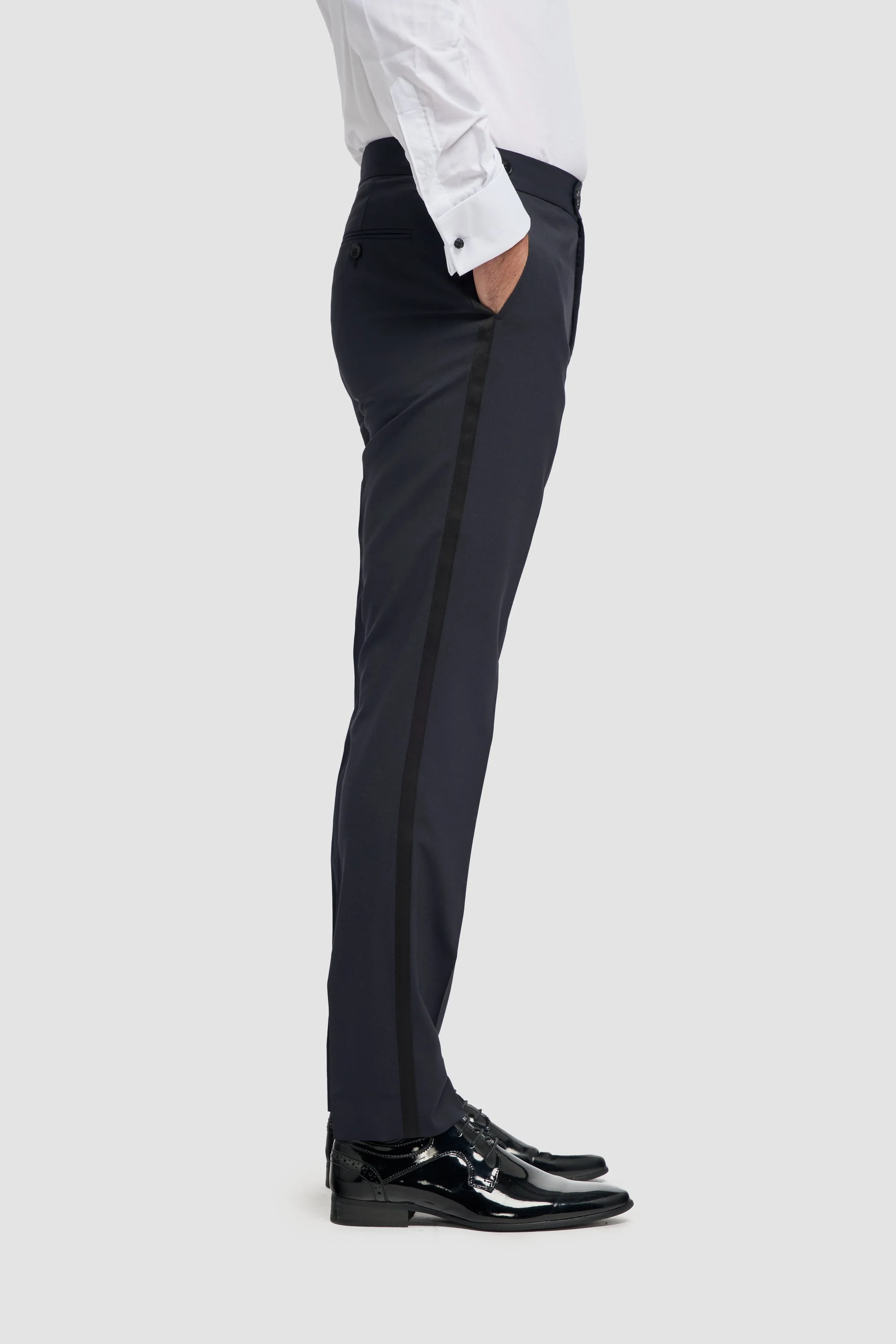Aspen Midnight Navy Two Piece Suit thumbnail 7