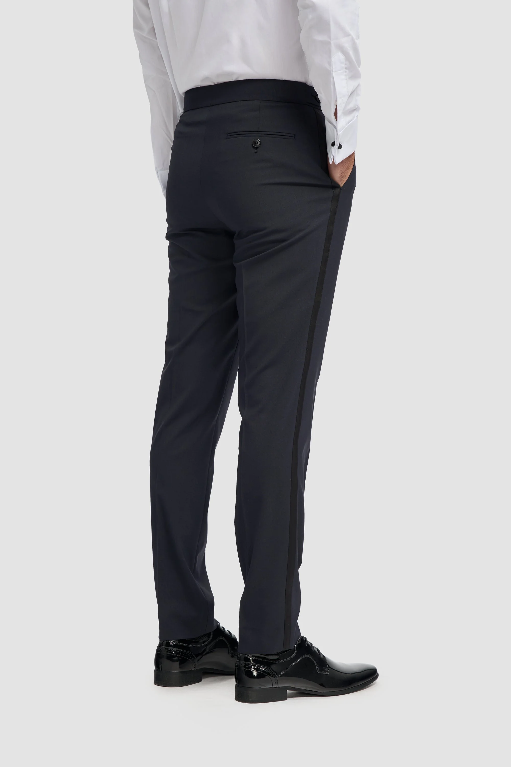 Aspen Midnight Navy Two Piece Suit thumbnail 8