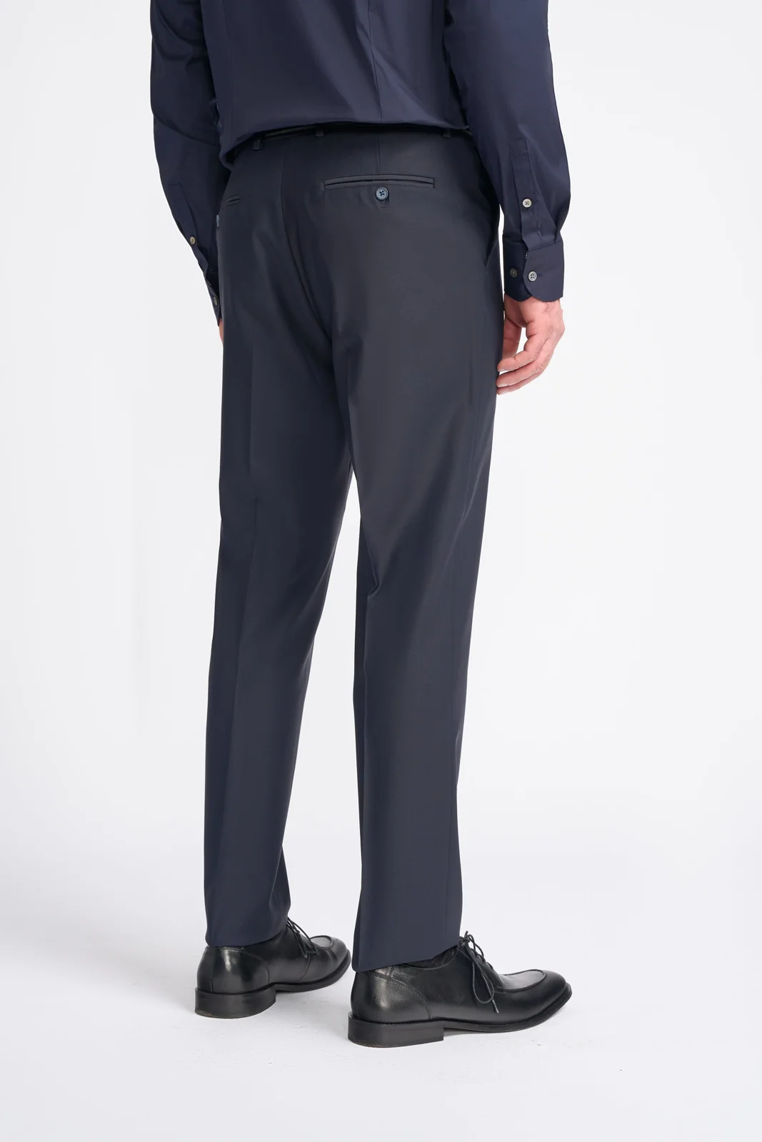 Bond Wool Rich Midnight Navy Three Piece Suit thumbnail 8