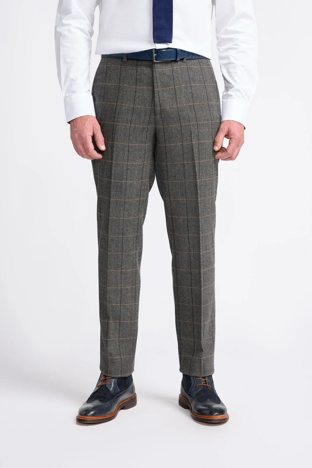Grey Tweed Check Three Piece Suit thumbnail 7