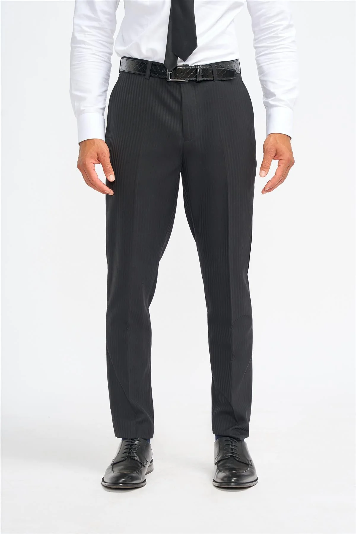 Roberto Black Three Piece Suit thumbnail 6