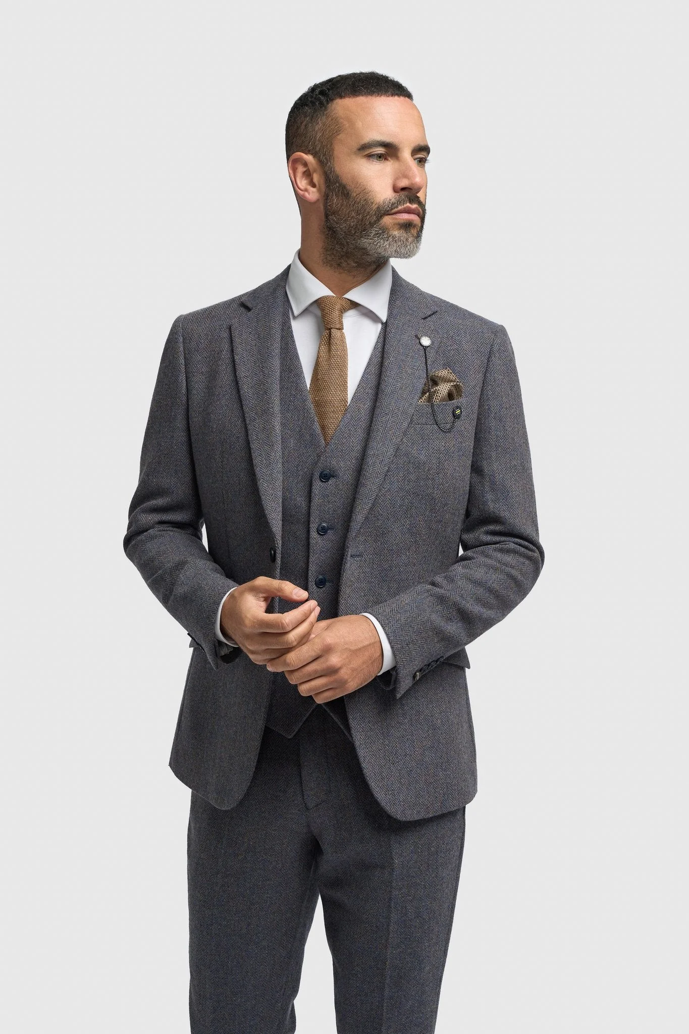 Thomas Savoy Tweed Three Piece Suit thumbnail 2