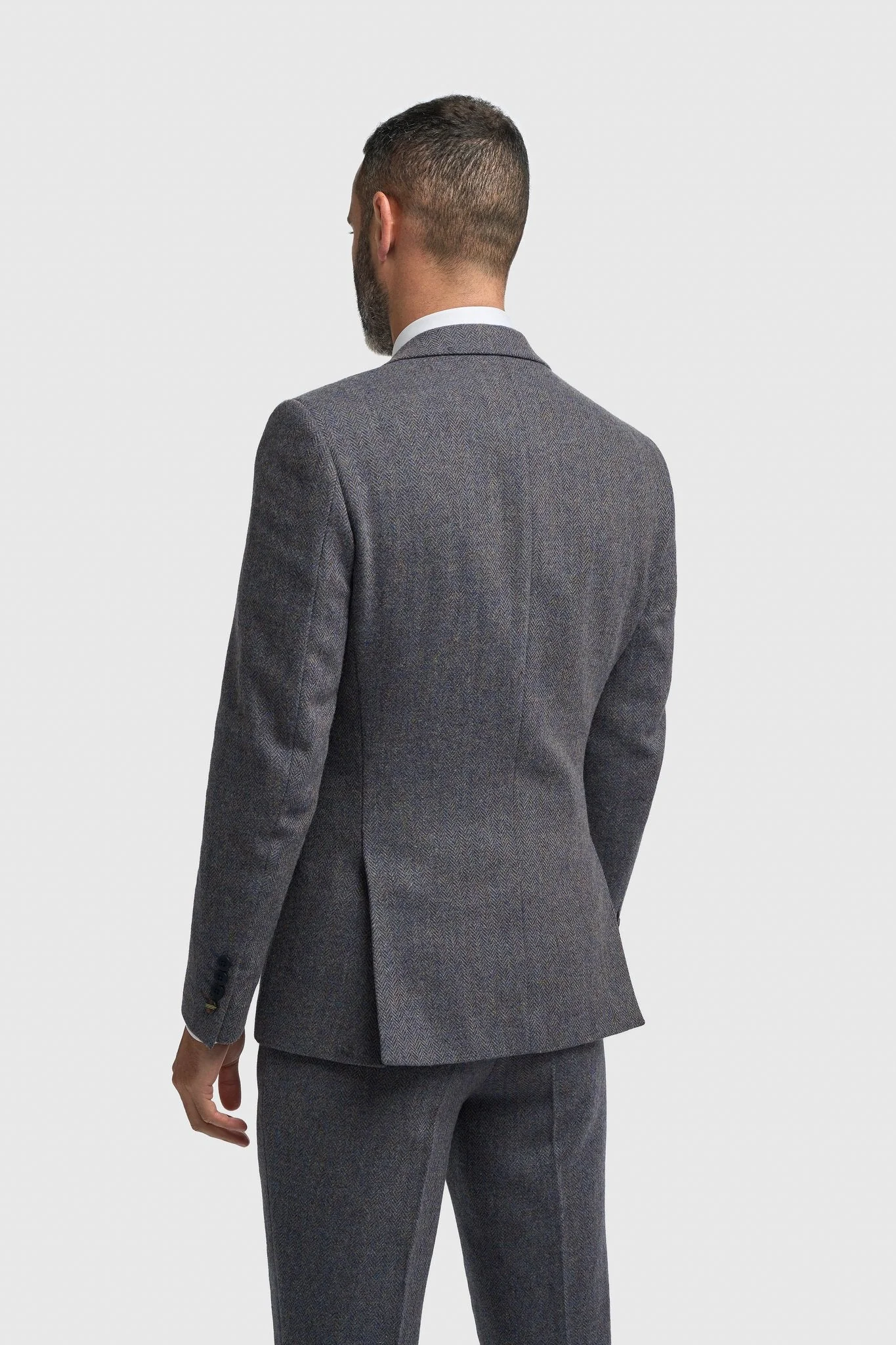 Thomas Savoy Tweed Three Piece Suit thumbnail 3
