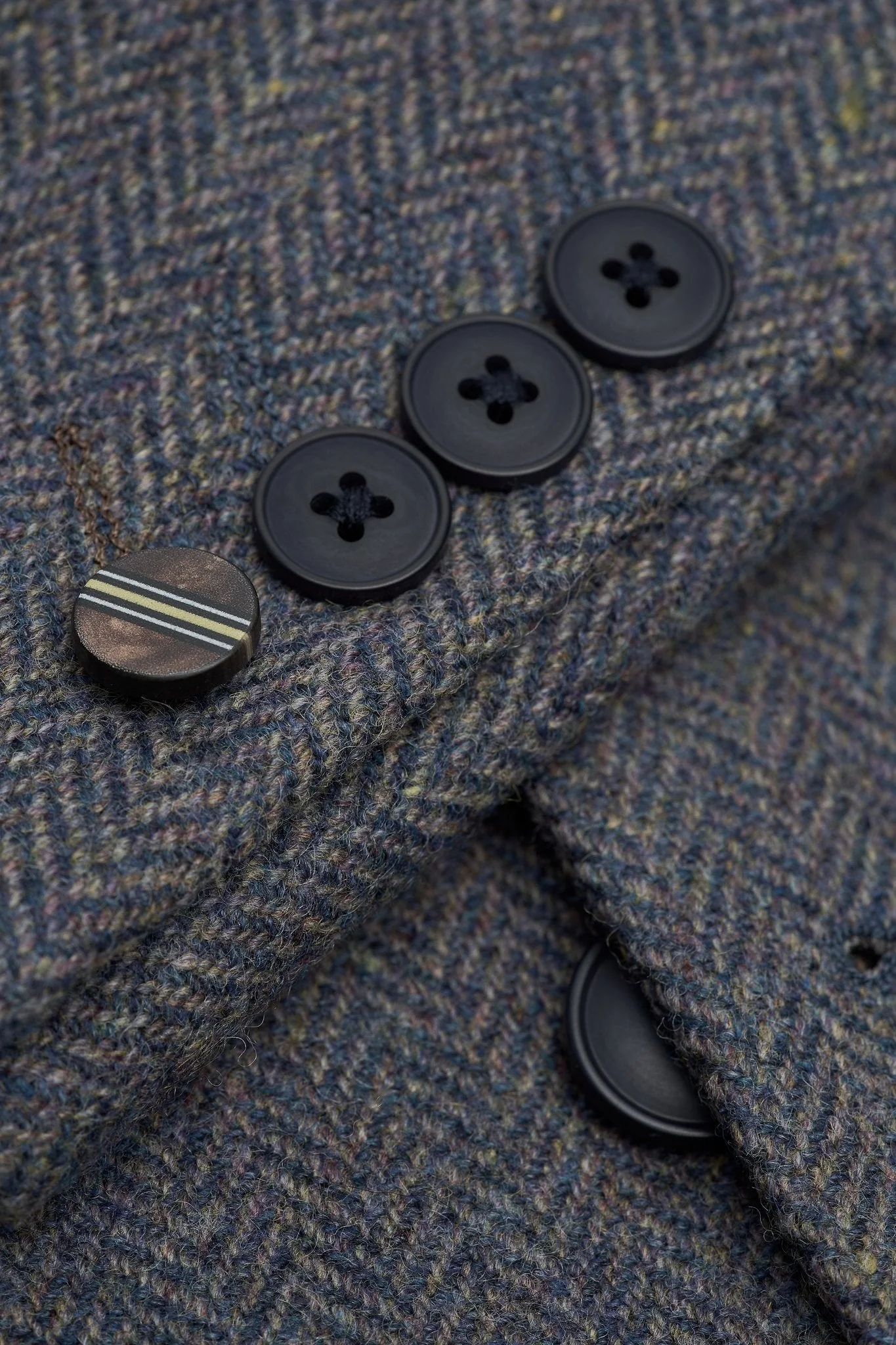 Thomas Savoy Tweed Three Piece Suit thumbnail 9