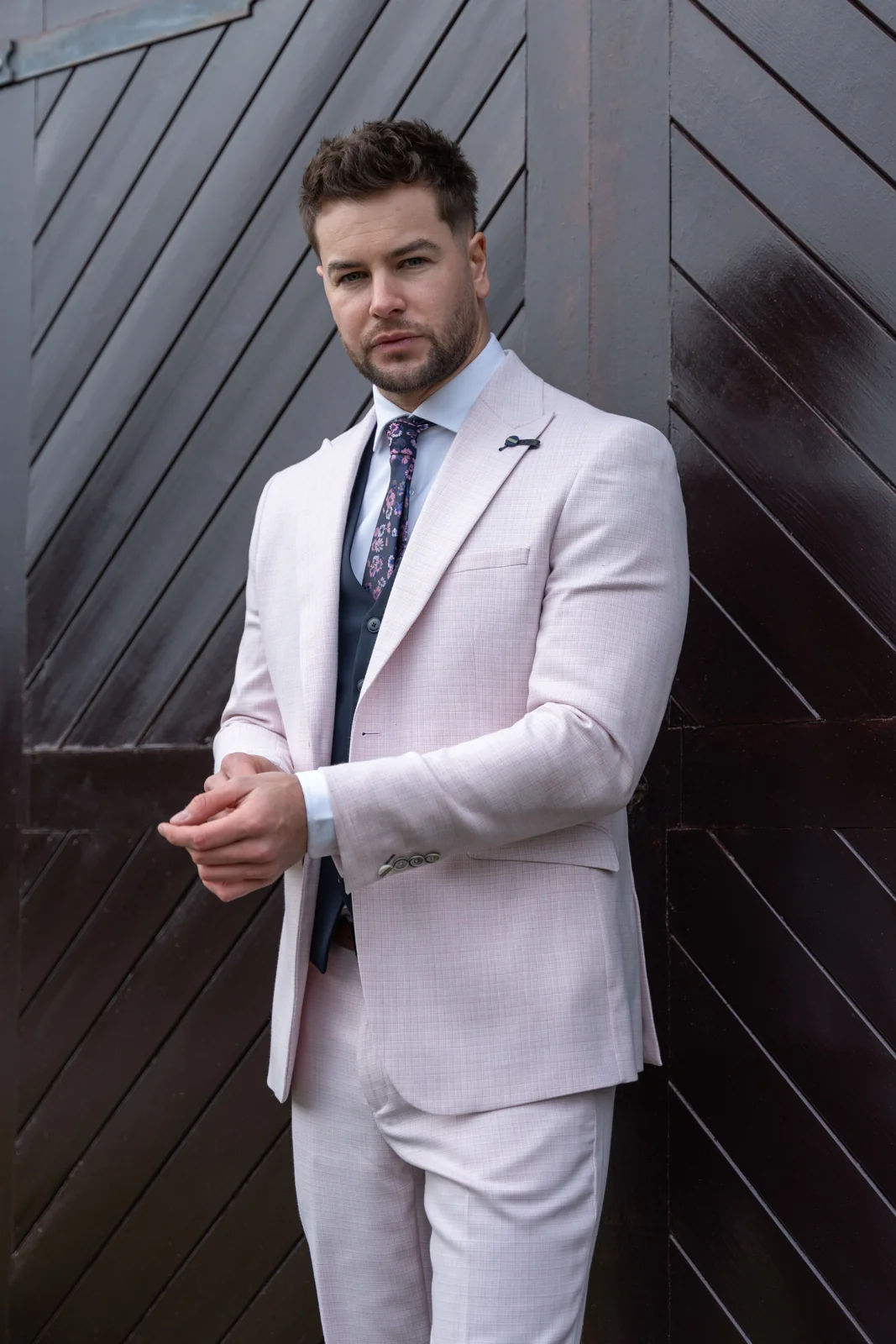 Tropez Mauve with Malibu Navy Waistcoat primary image