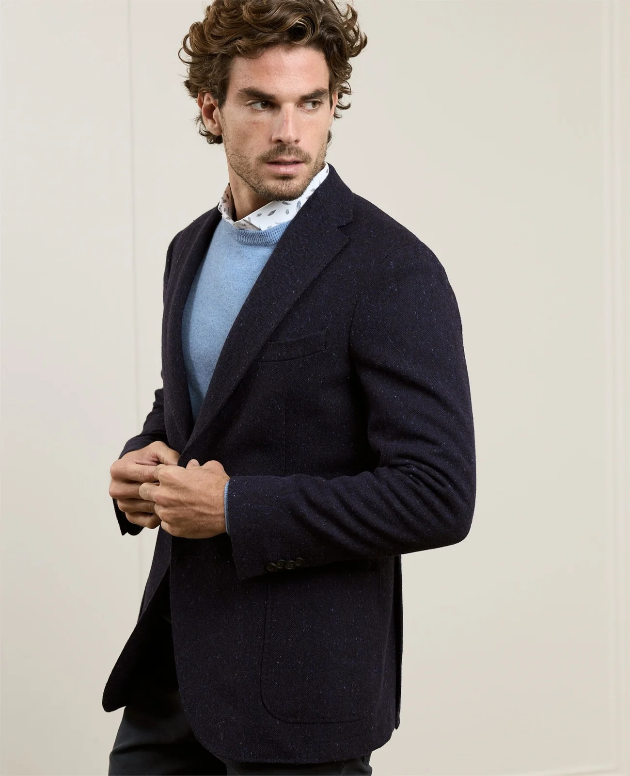 Balwin Donegal Tweed Blazer in Navy thumbnail 4