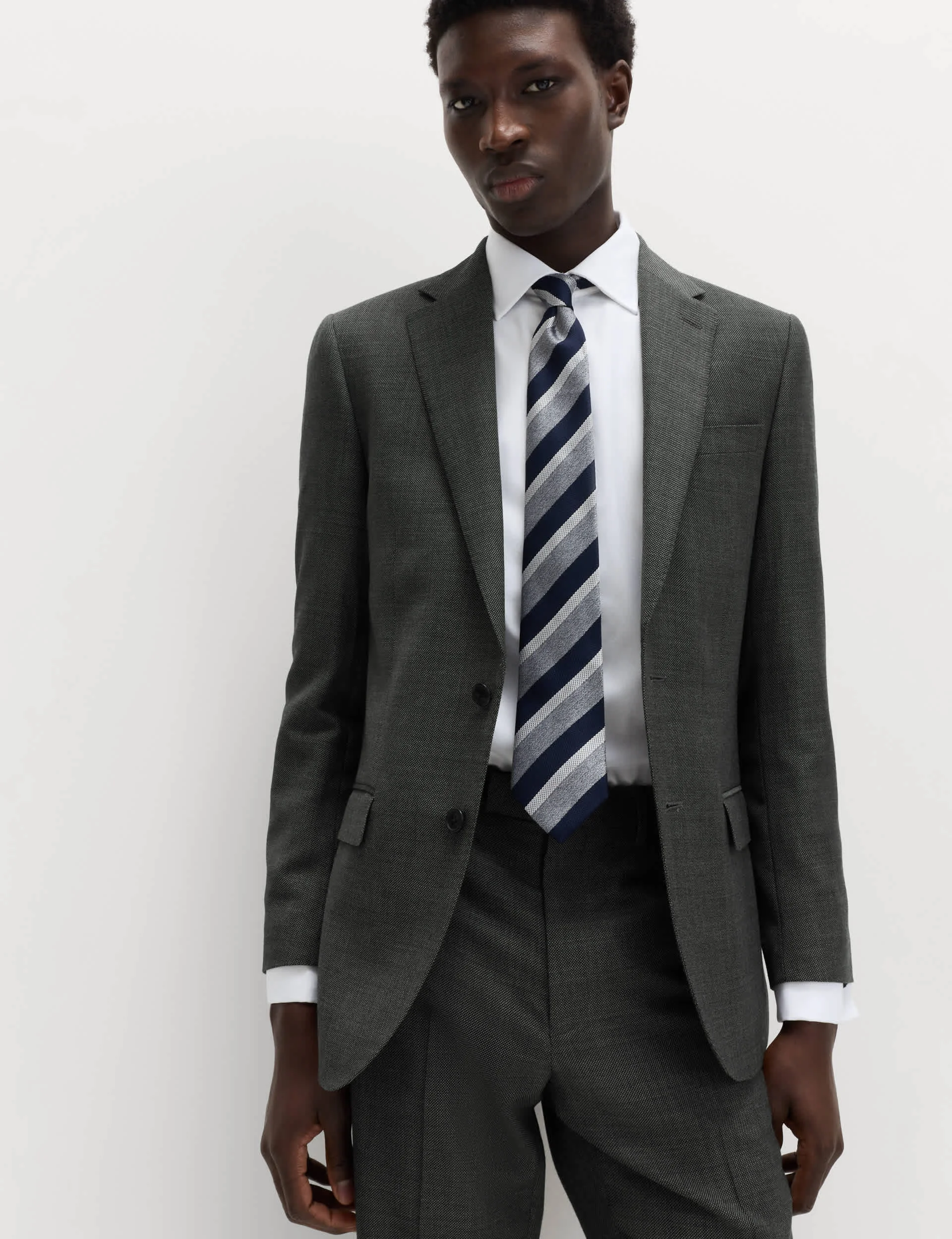 2 Piece Regular Fit Pure Wool Suit thumbnail 6