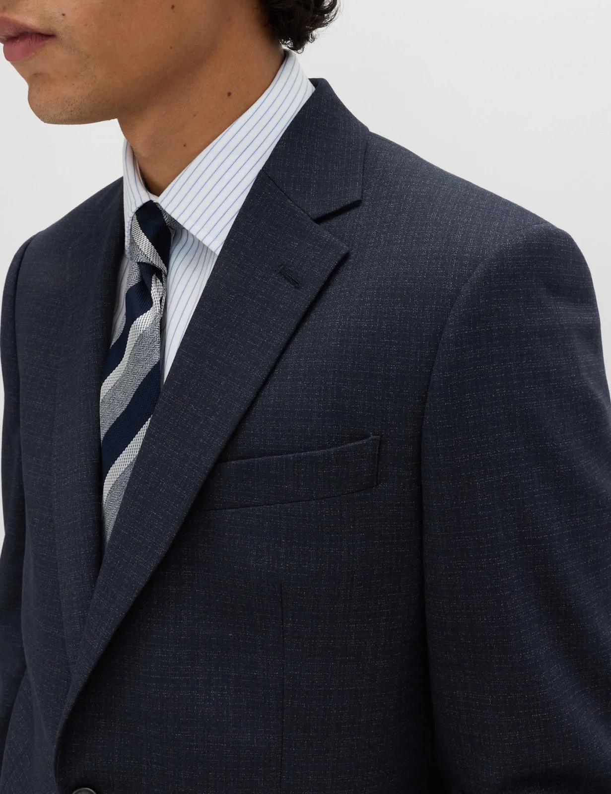 2 Piece Regular Fit Textured Stretch Suit thumbnail 5