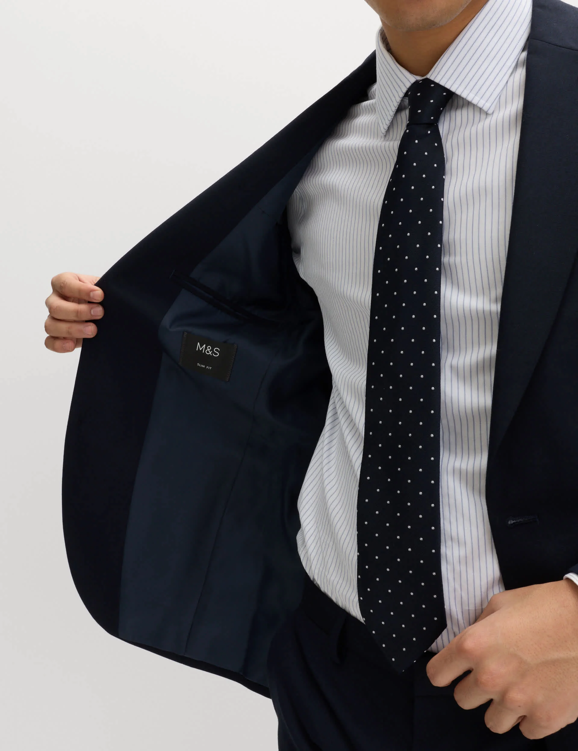 2 Piece Slim Fit Suit thumbnail 3