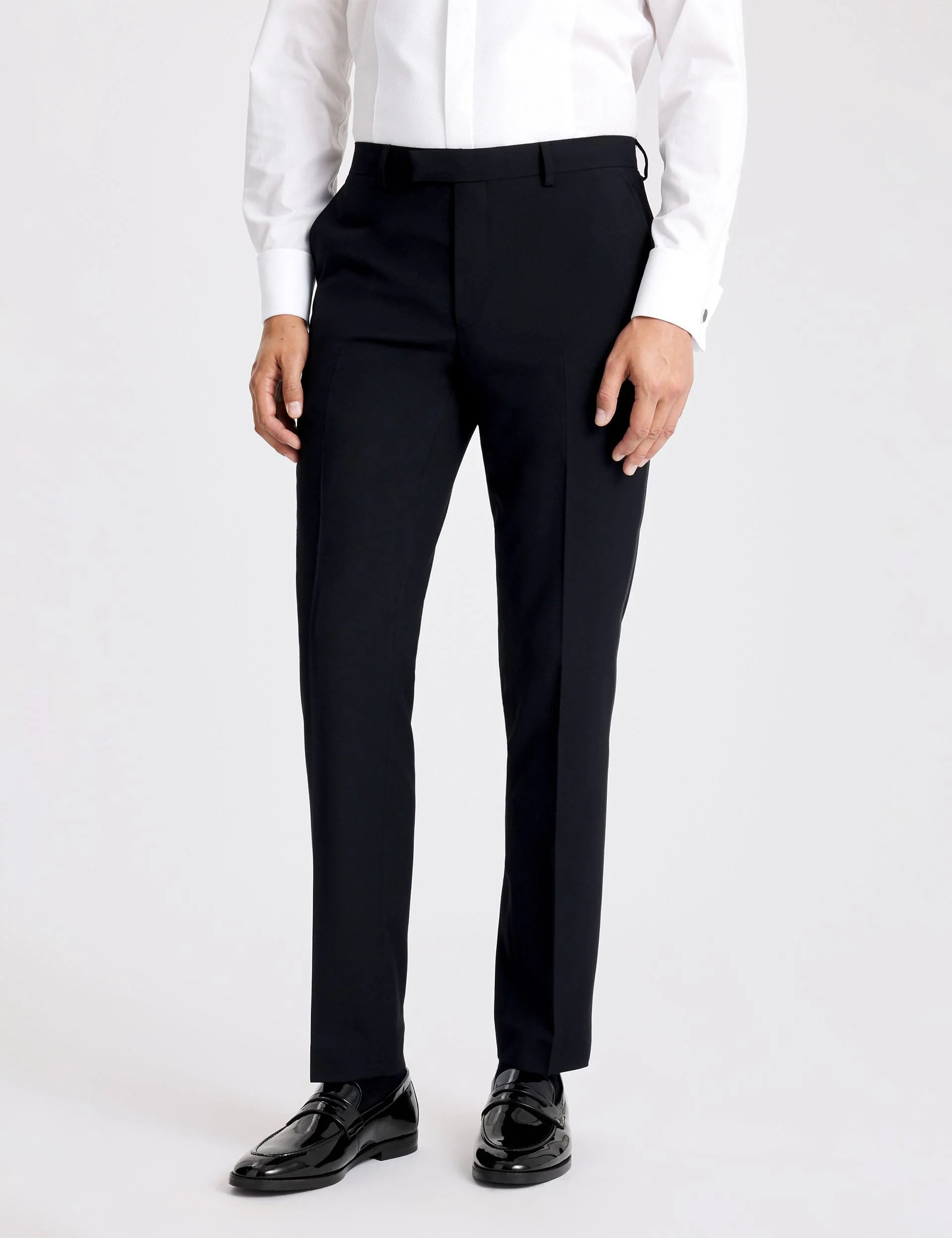 2 Piece Slim Fit Tuxedo Suit thumbnail 4
