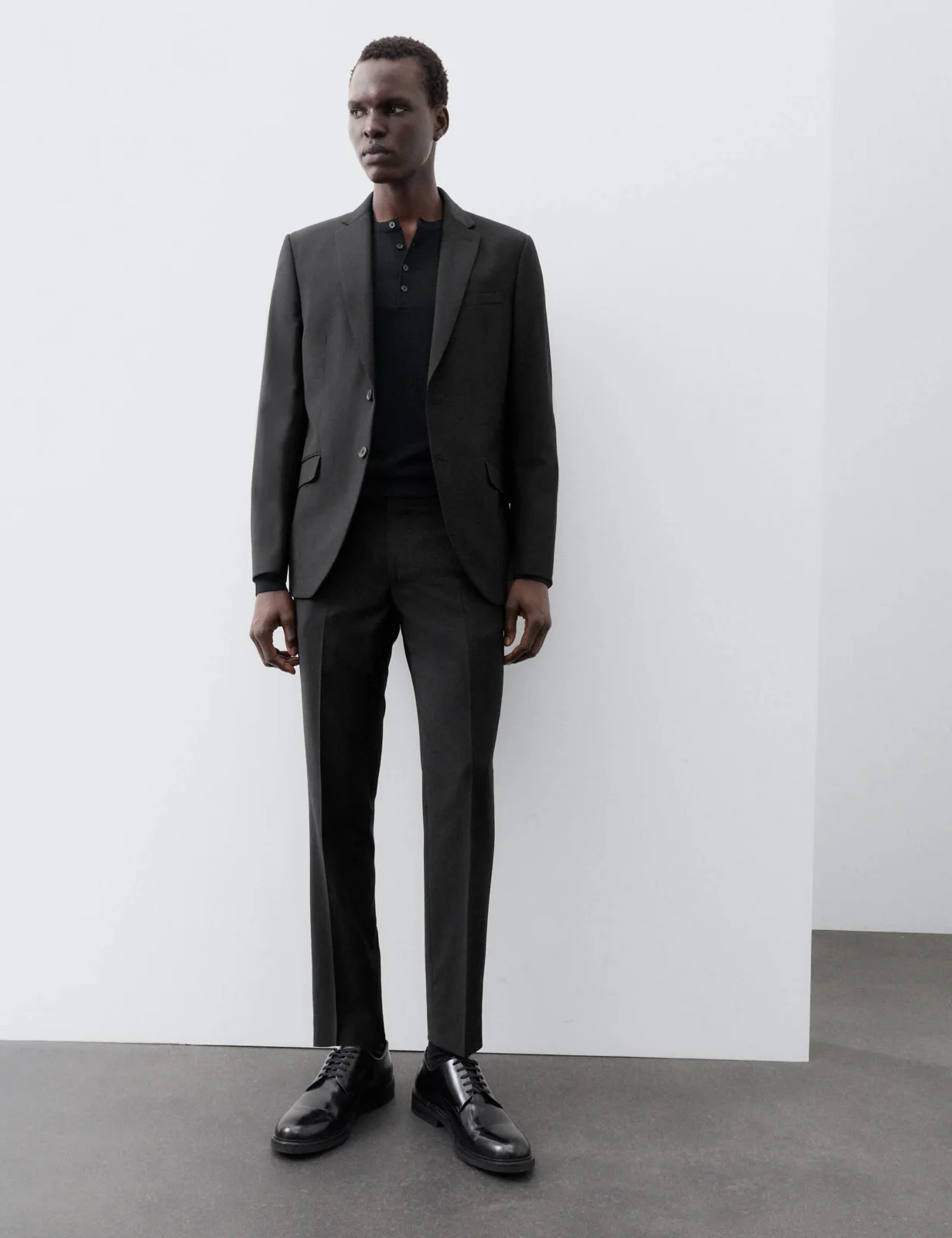 2 Piece Slim Fit Wool Blend Stretch Suit thumbnail 5