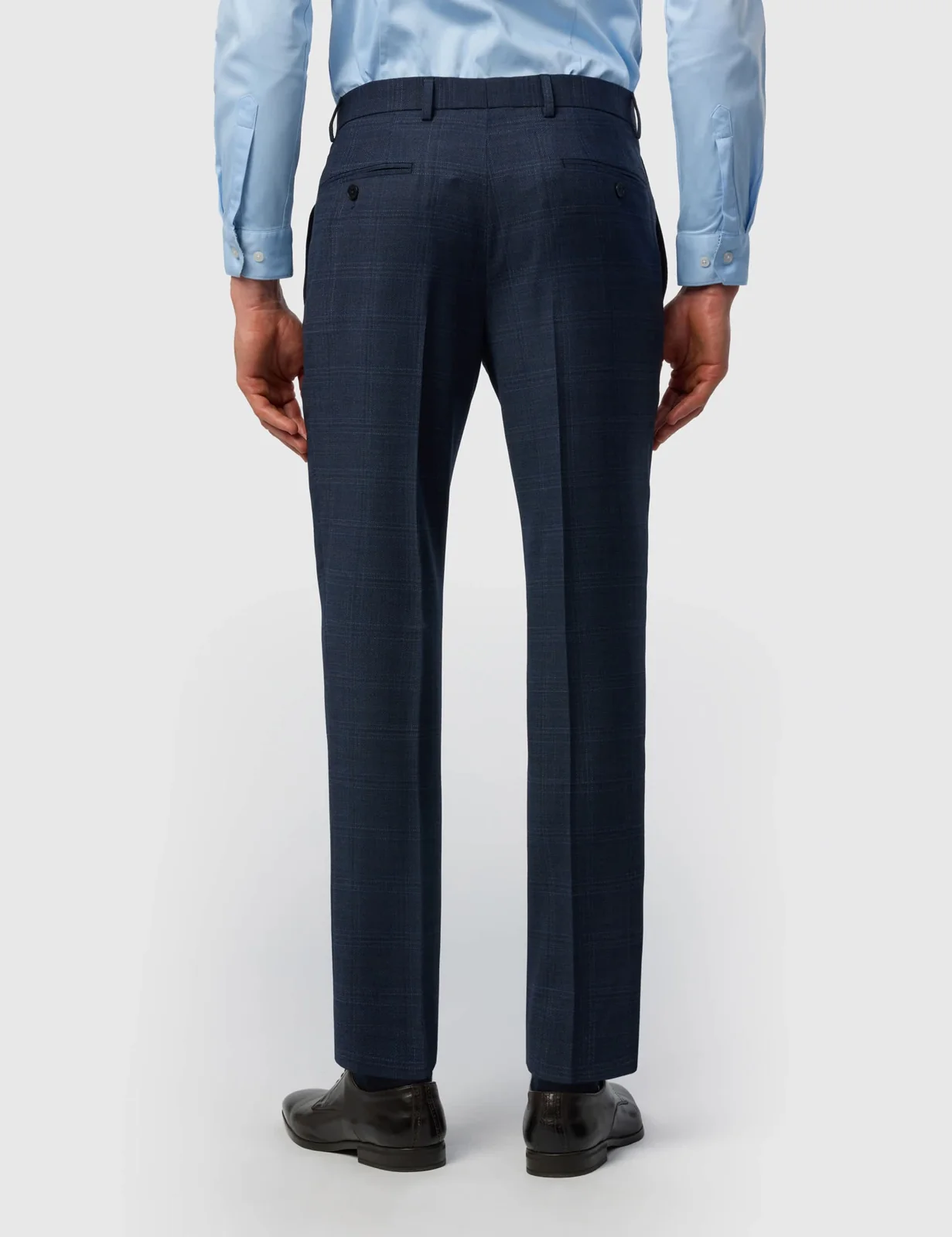 2 Piece Slim Fit Wool Rich Stretch Flannel Suit thumbnail 3