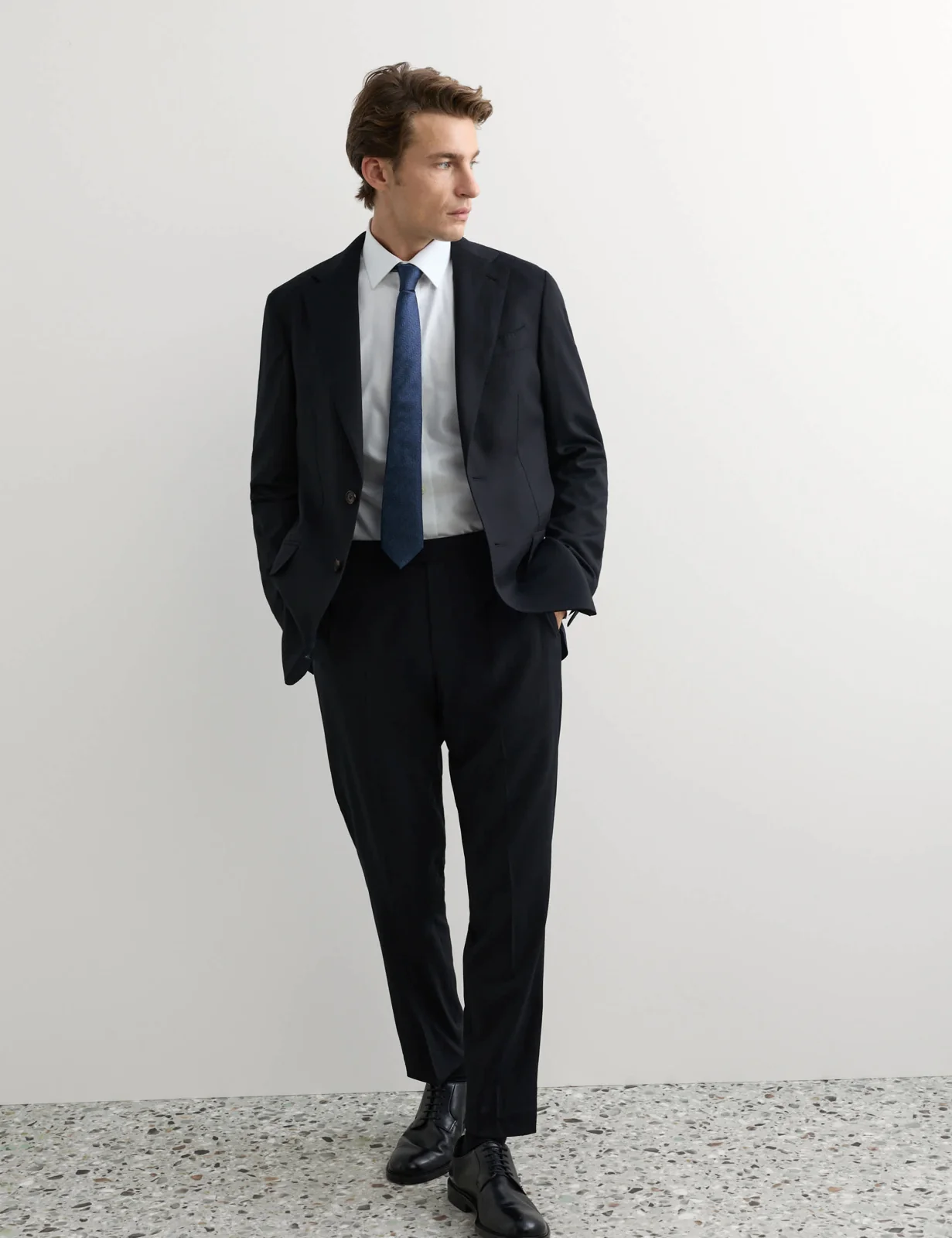 2 Piece Tailored Fit Italian Wool Flannel Suit thumbnail 4