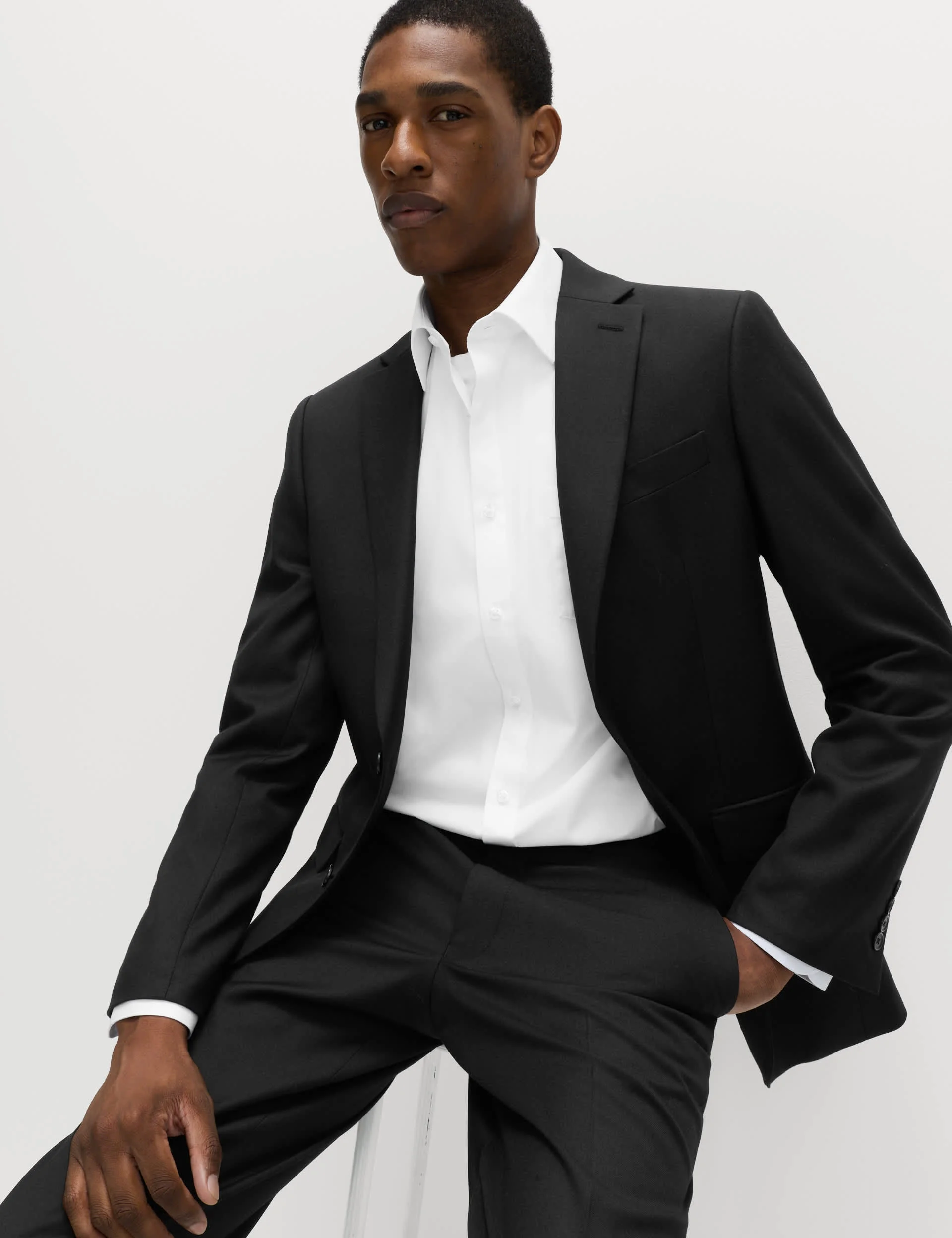 2 Piece Tailored Fit Stretch Suit thumbnail 6