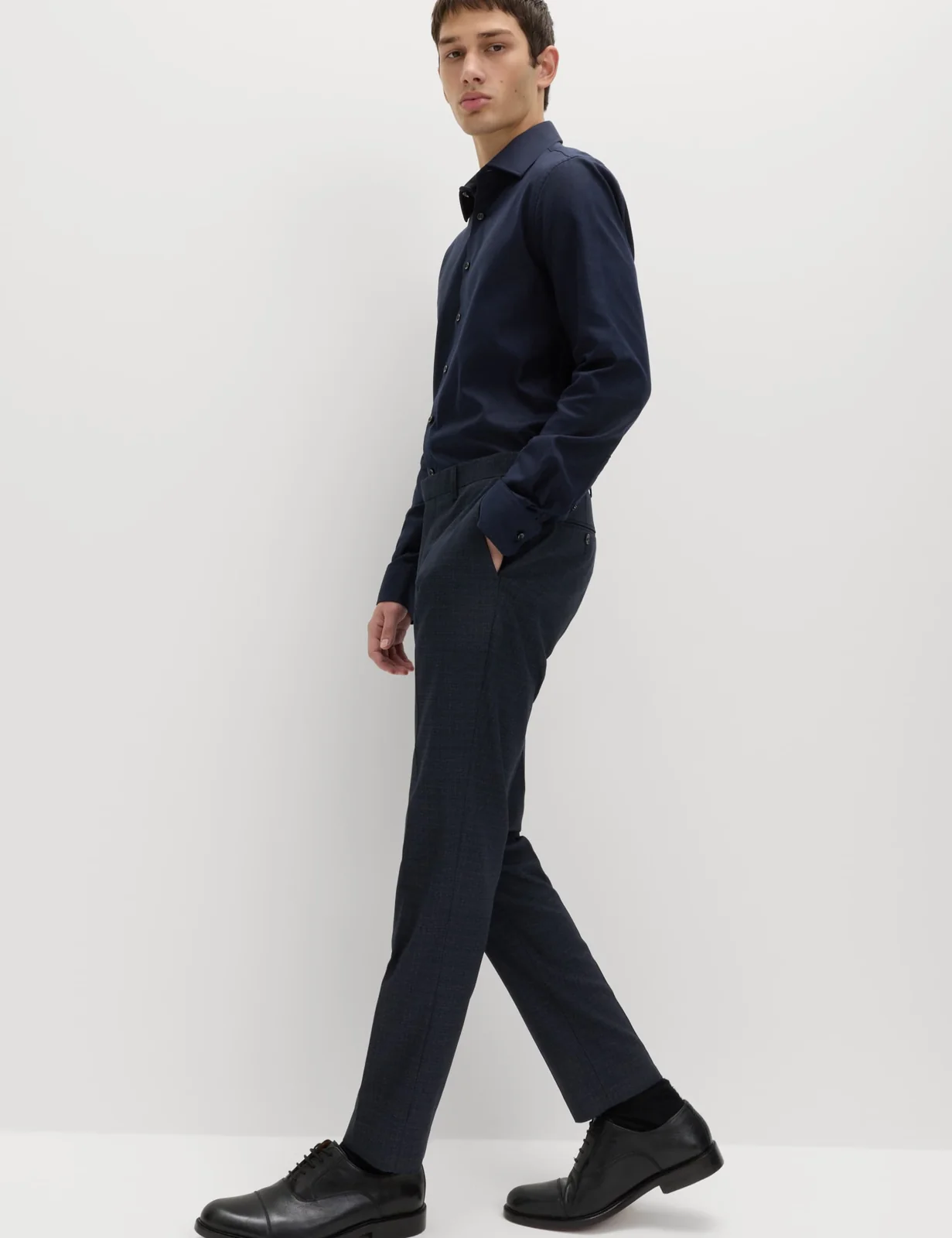 3 Piece Skinny Fit Textured Stretch Suit thumbnail 6
