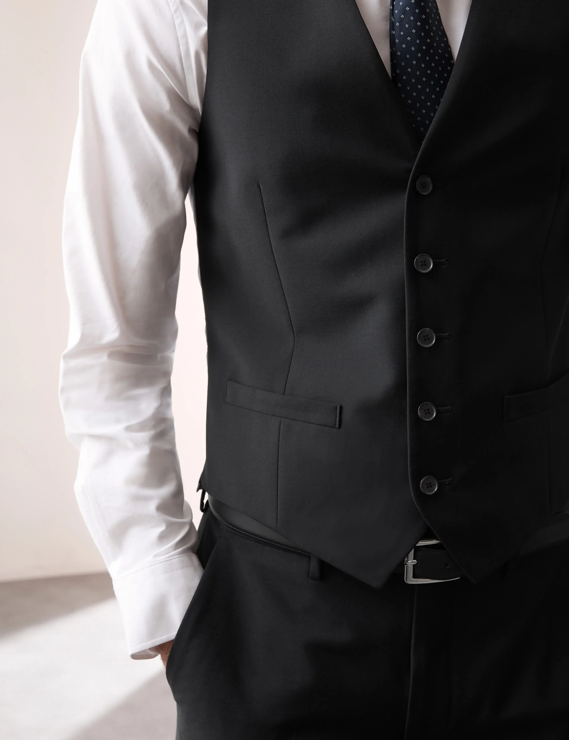 3 Piece Slim Fit Wool Blend Stretch Suit thumbnail 4