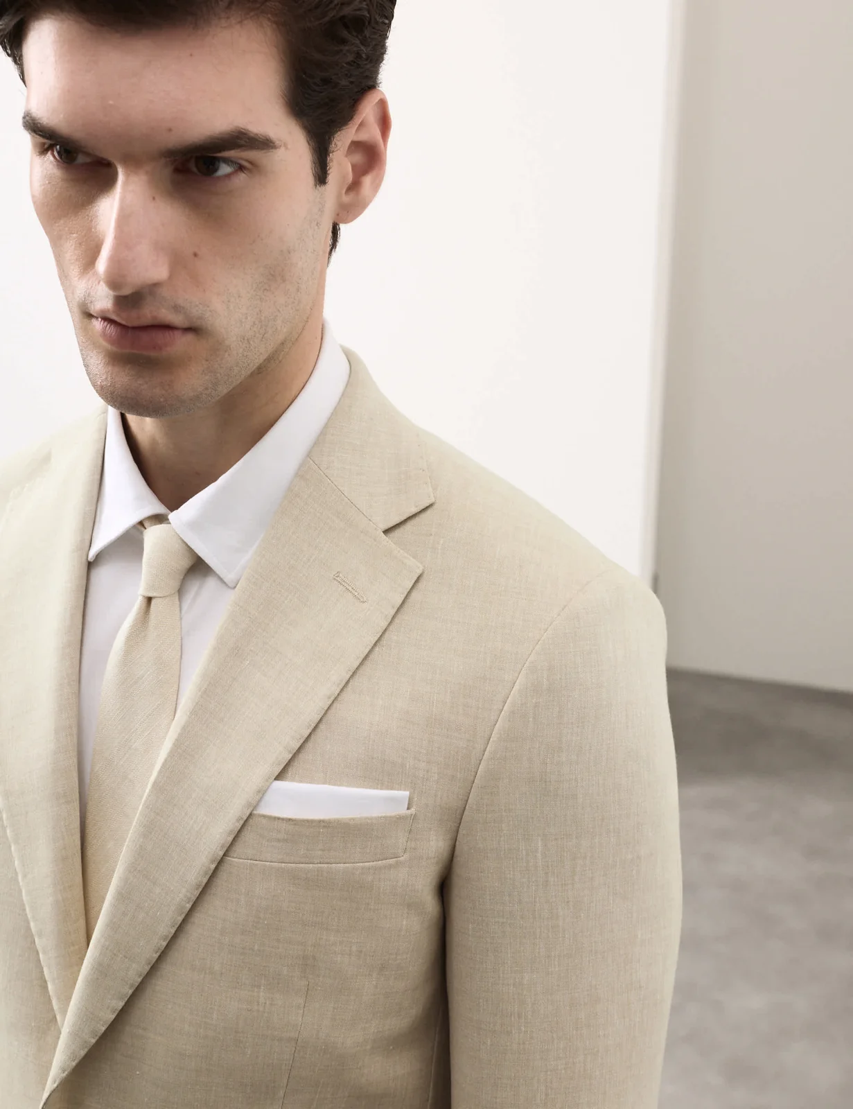 3 Piece Tailored Fit Italian Performance Linen Blend Suit thumbnail 4