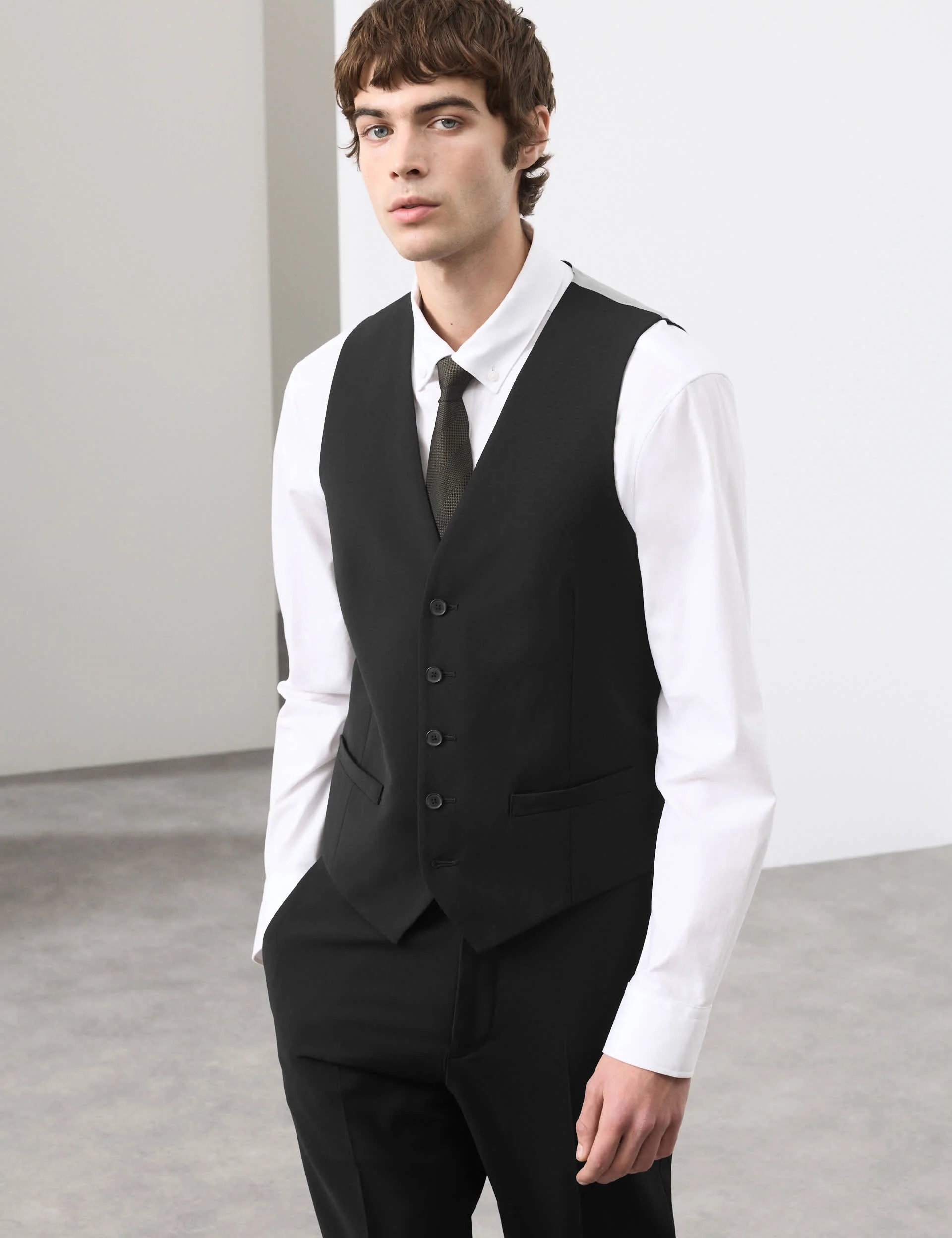 3 Piece Tailored Fit Performance Suit thumbnail 3