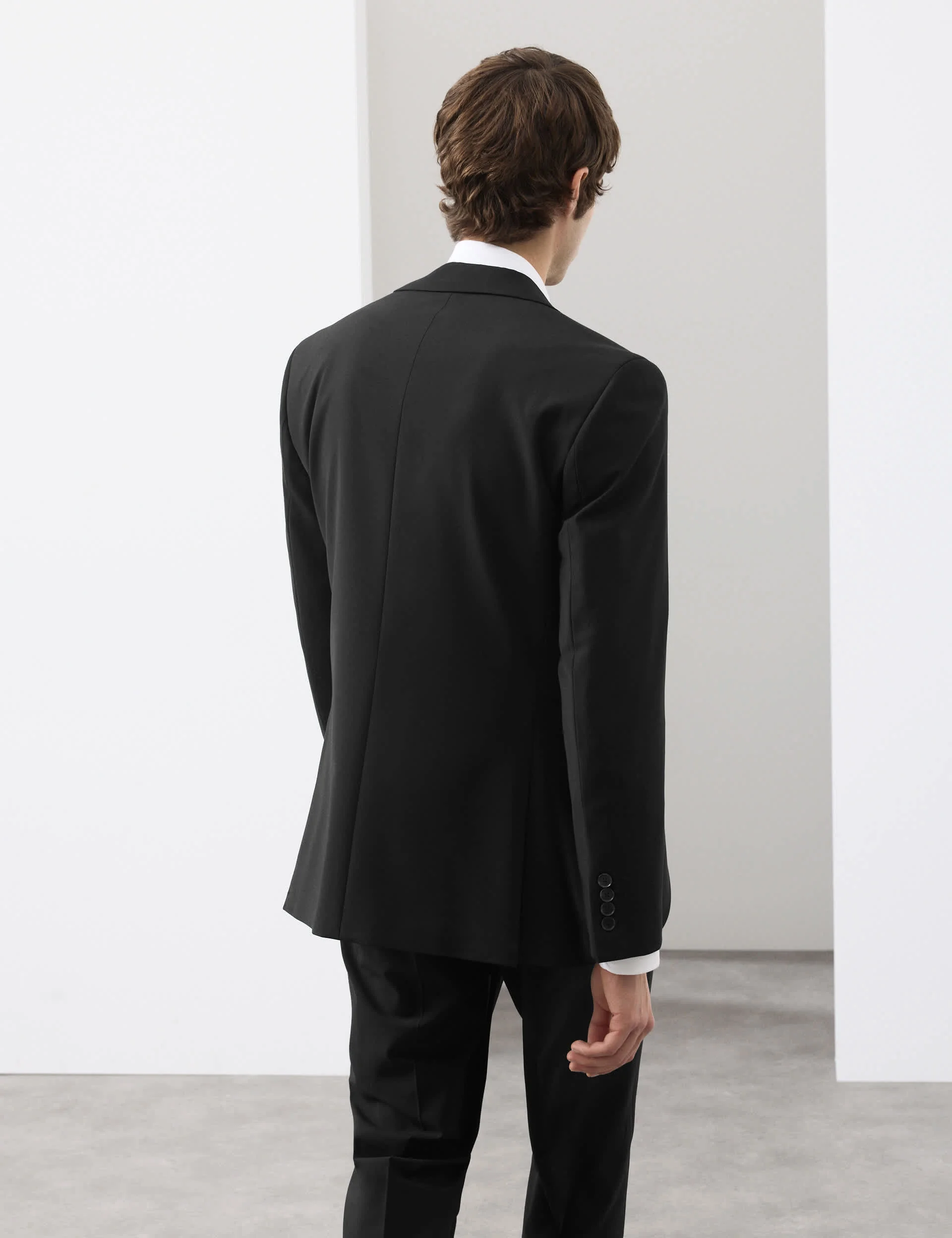 3 Piece Tailored Fit Performance Suit thumbnail 6