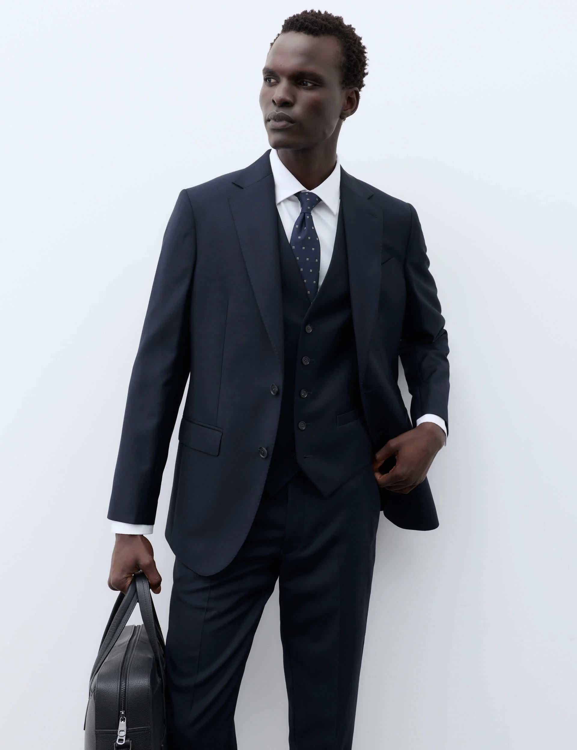 3 Piece Tailored Fit Pure Merino Wool Suit thumbnail 6