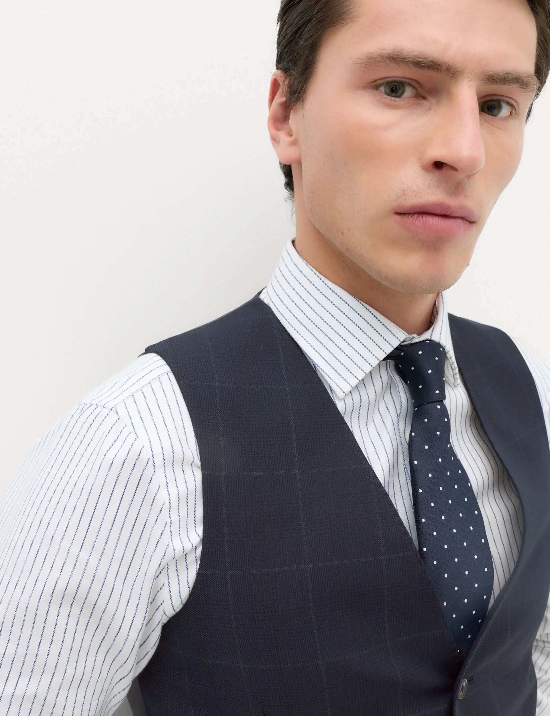 Pure Wool Prince of Wales Check Waistcoat thumbnail 3