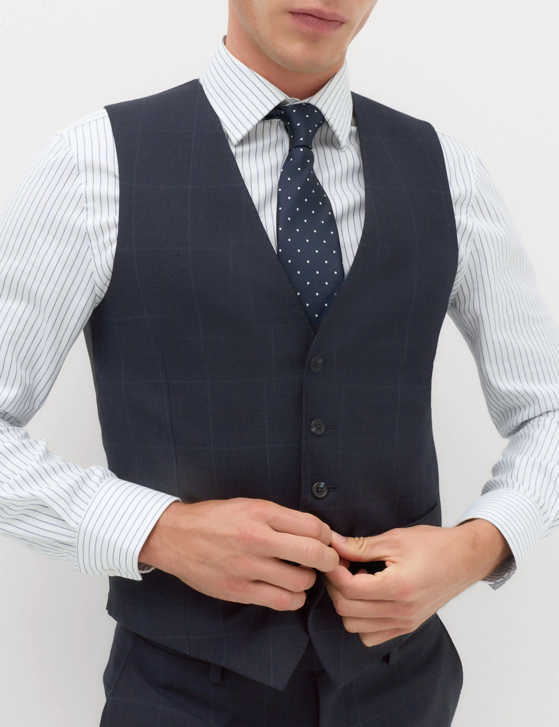 Pure Wool Prince of Wales Check Waistcoat thumbnail 4