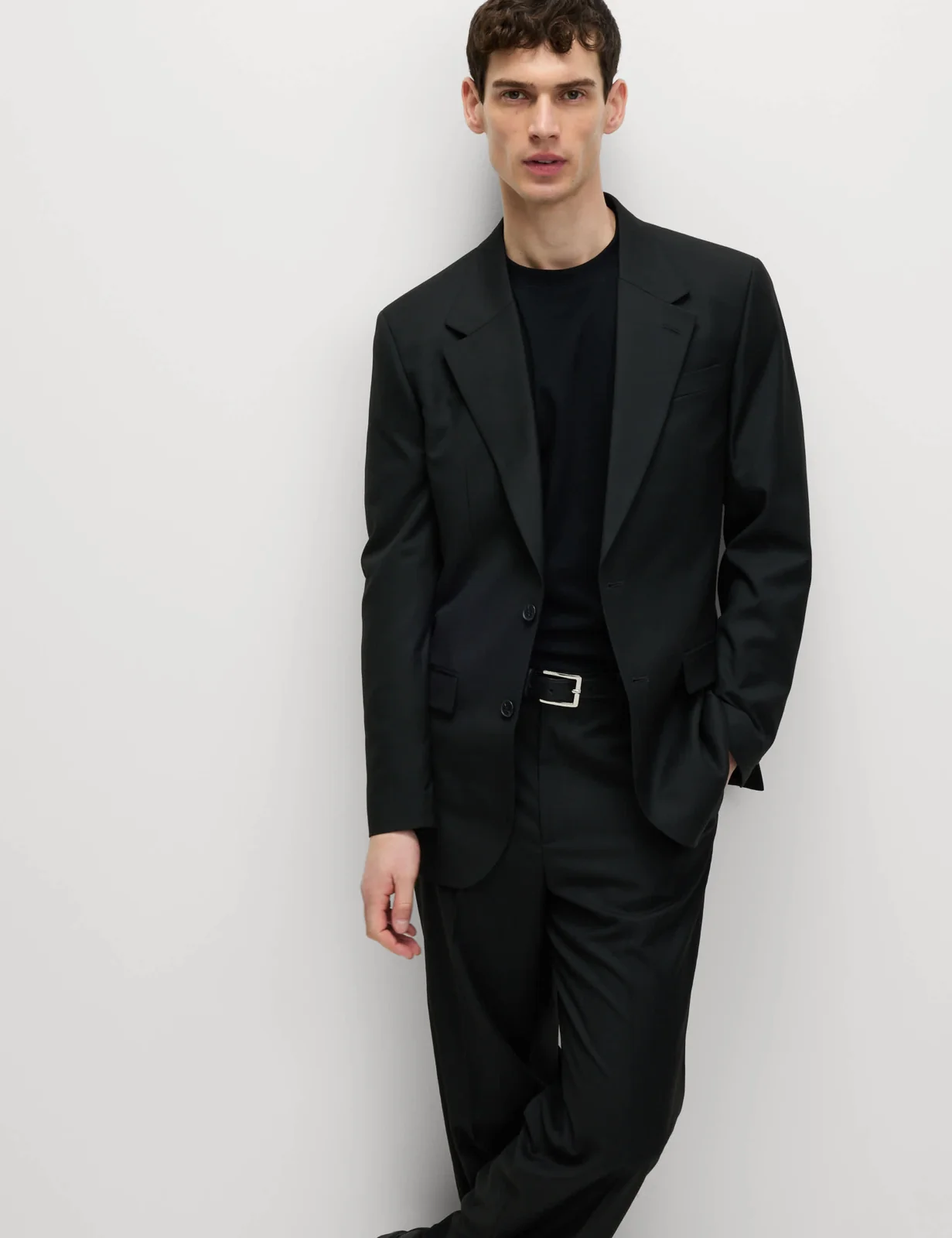 Relaxed Fit Stretch Ultimate Suit Jacket primary image