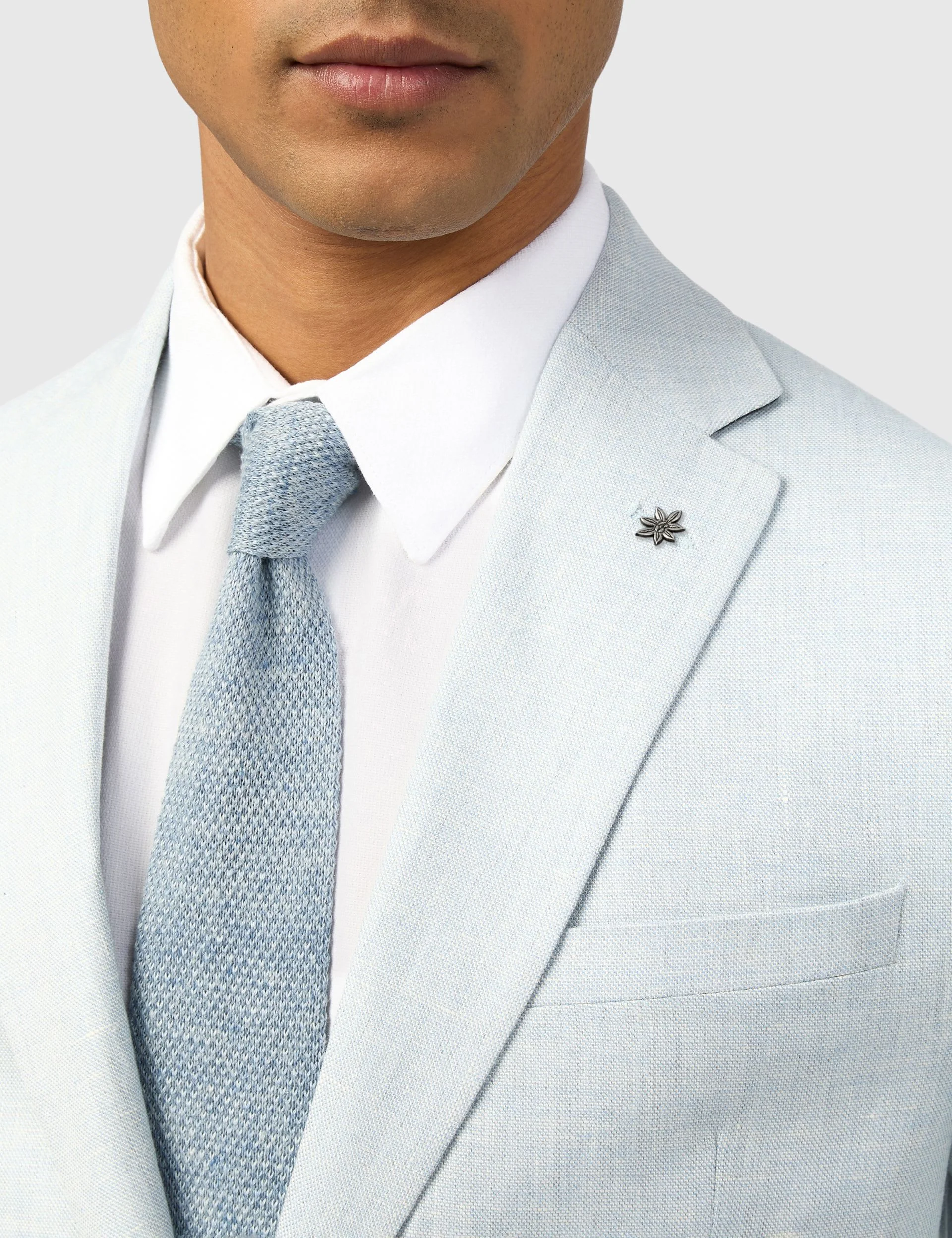 Slim Fit Linen Rich Single Breasted Suit
