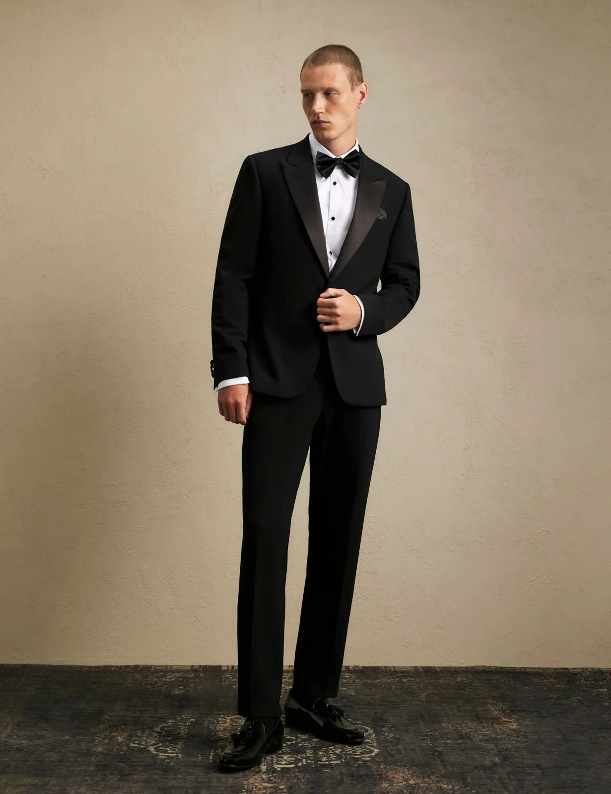 Slim Fit Single Breasted Tuxedo Jacket thumbnail 2