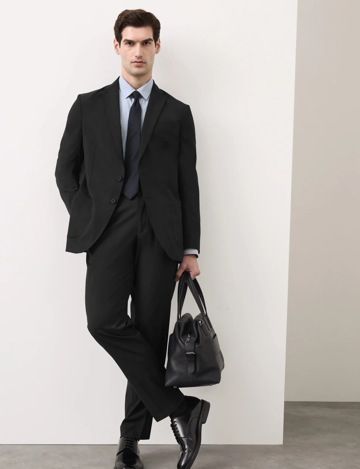 Tailored Fit Performance Packable Suit Jacket thumbnail 6