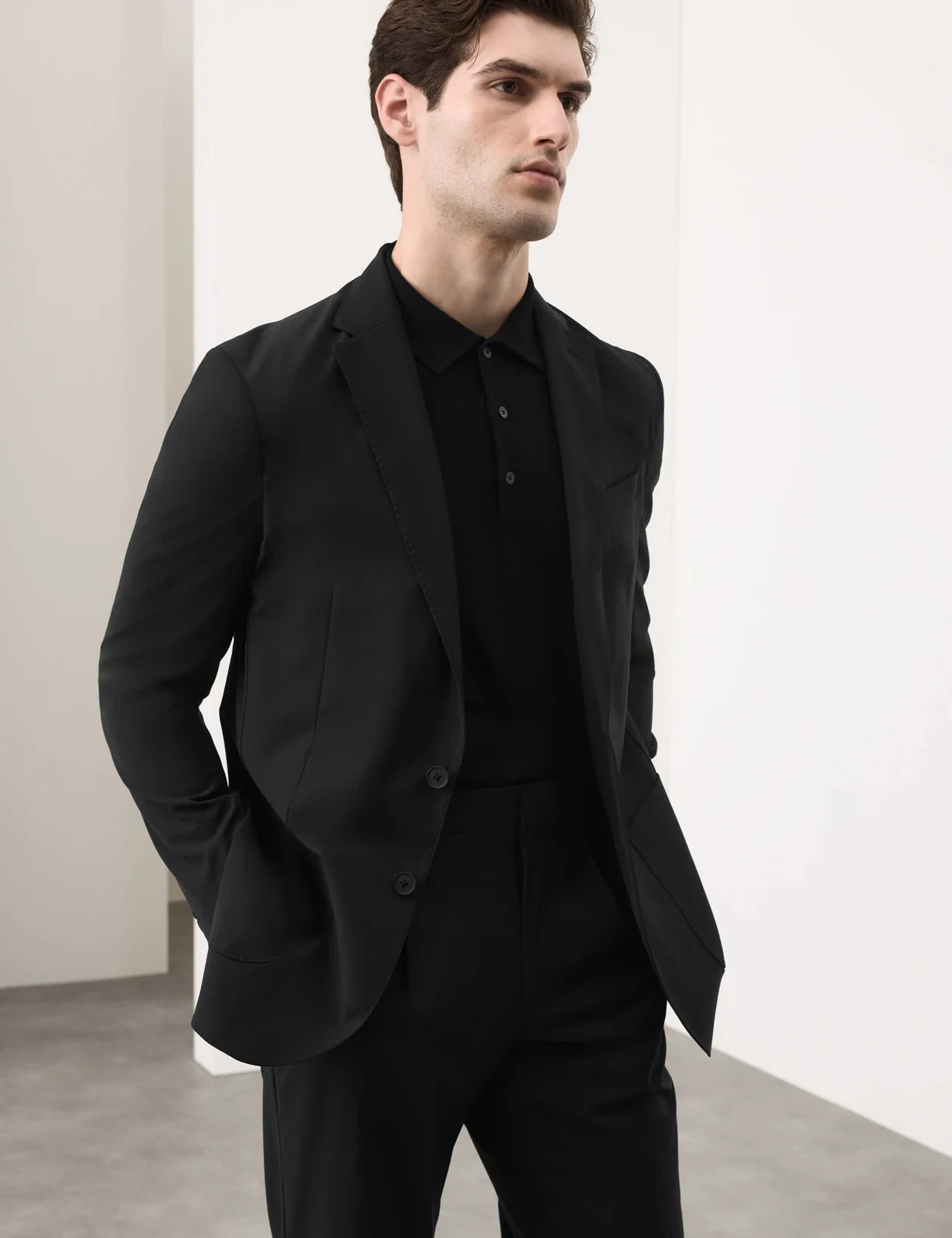 Tailored Fit Performance Packable Suit Jacket primary image
