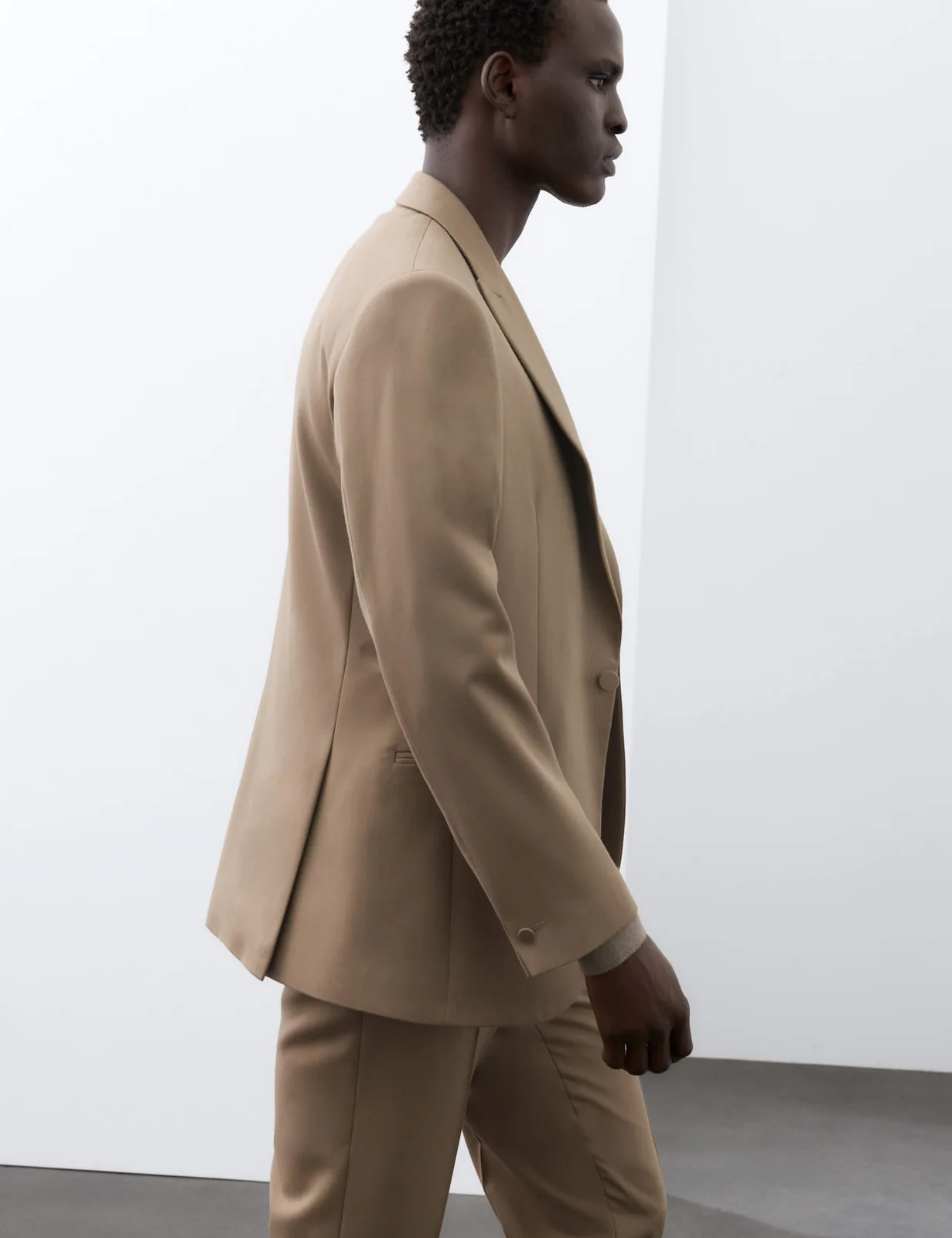 Tailored Fit Sateen Stretch Tuxedo Jacket thumbnail 5