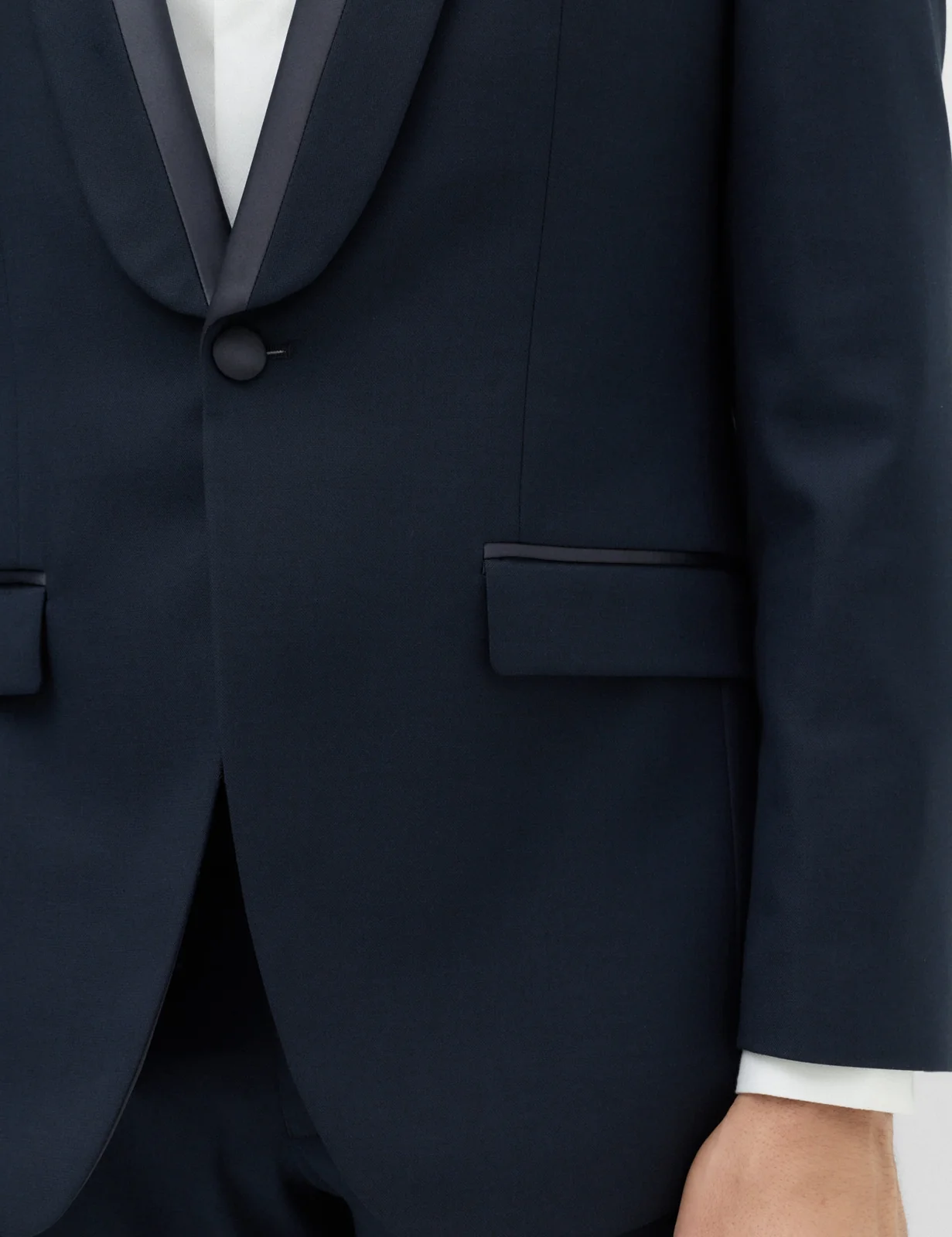 Tailored Fit Shawl Collar Tipped Tux Jacket thumbnail 3