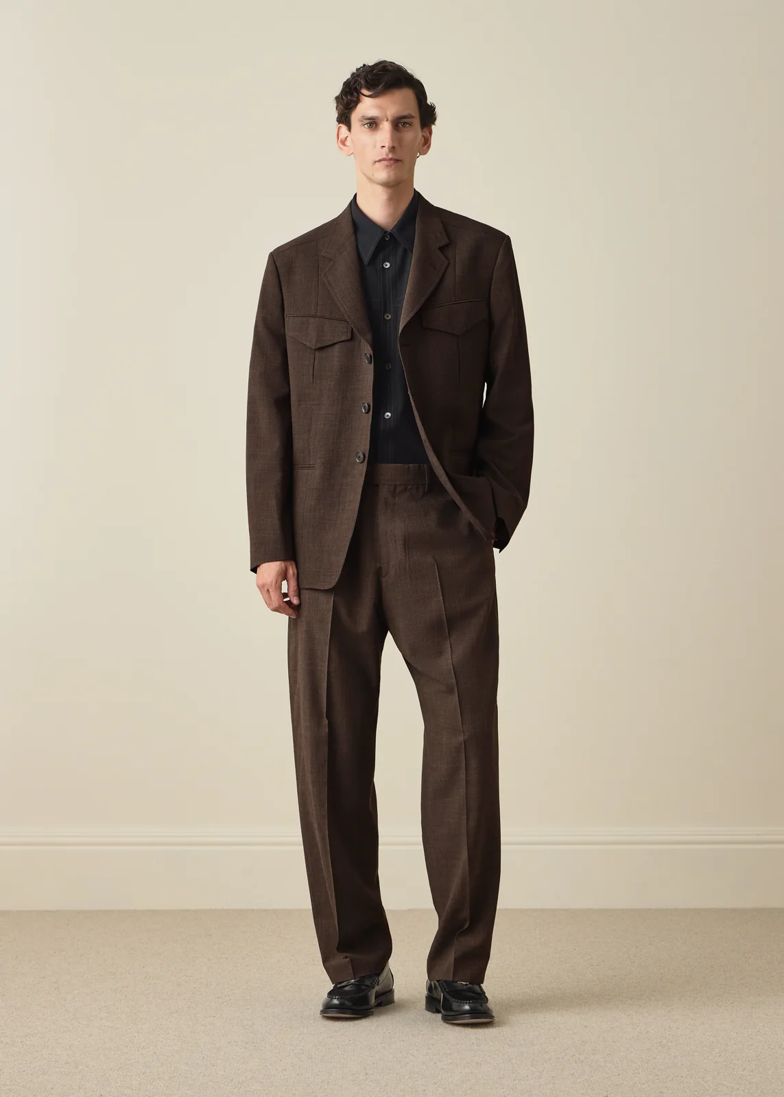 Brown Crepe Viscose-Wool Two-Piece Suit thumbnail 2