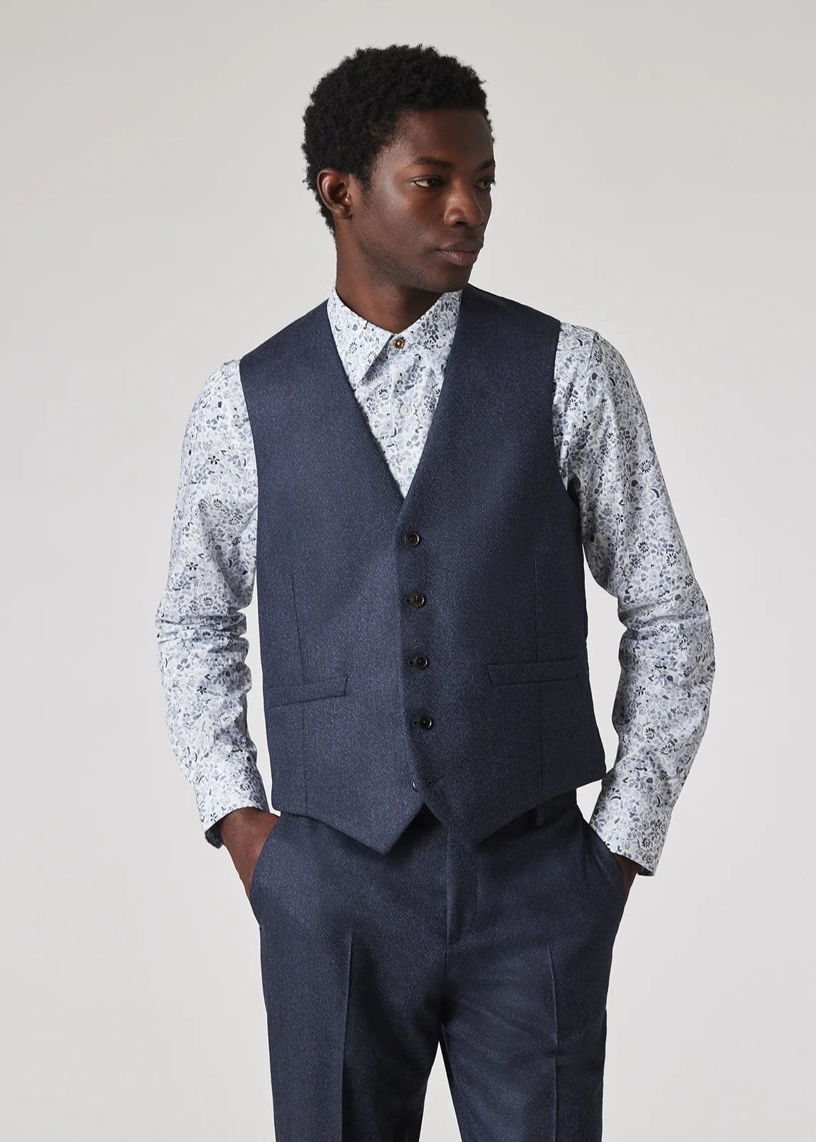 The Soho - Tailored-Fit Navy Capolavoro Tweed Three-Piece Suit