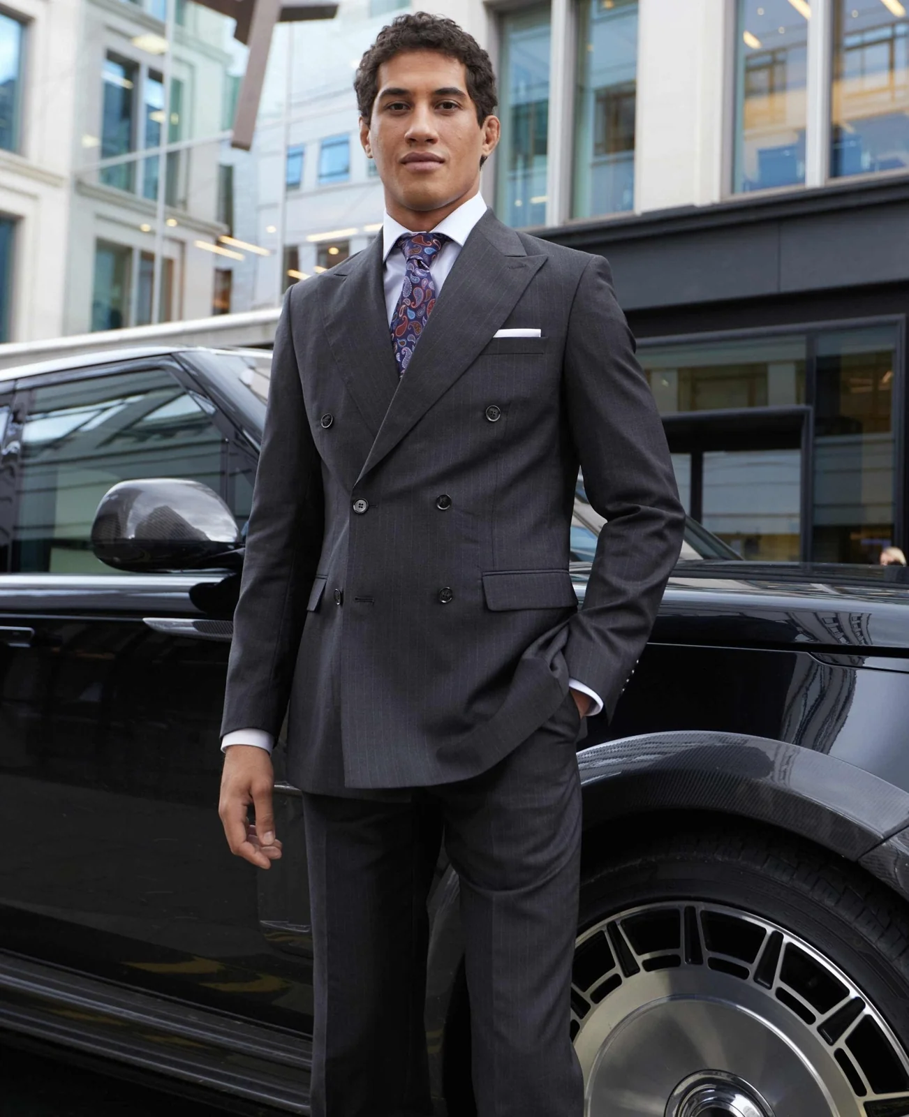 Grey Wool Blend Chalk Stripe Double Breasted Tailored Suit thumbnail 4