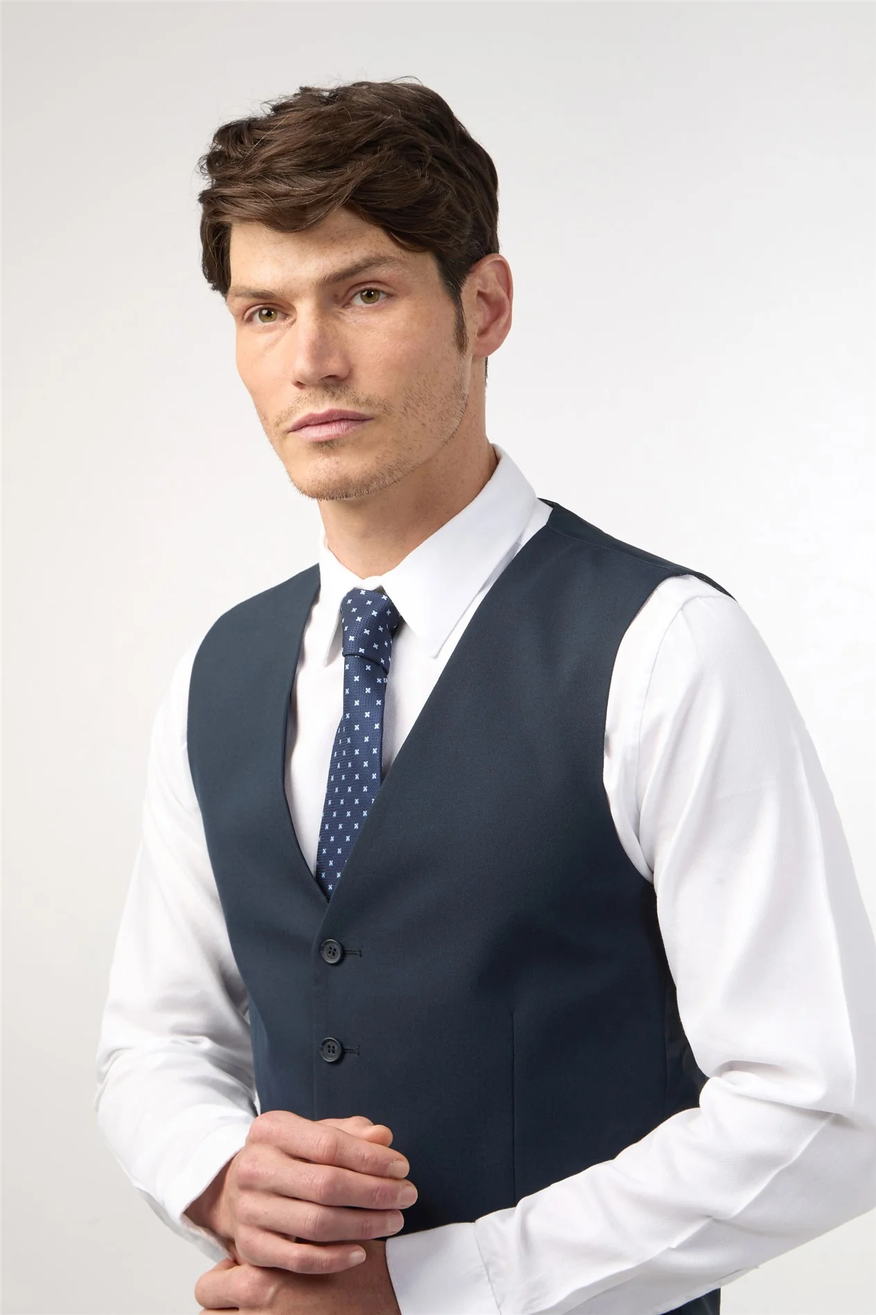 Limehaus Regular Fit Navy Stretch Waistcoat thumbnail 2