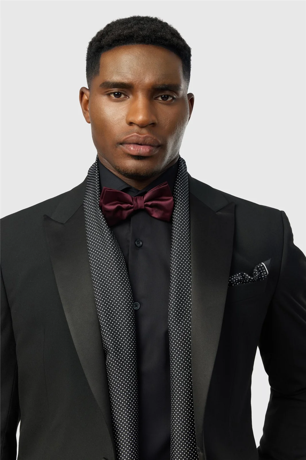 Limehaus Tailored Fit Stretch Black Tuxedo Jacket thumbnail 3