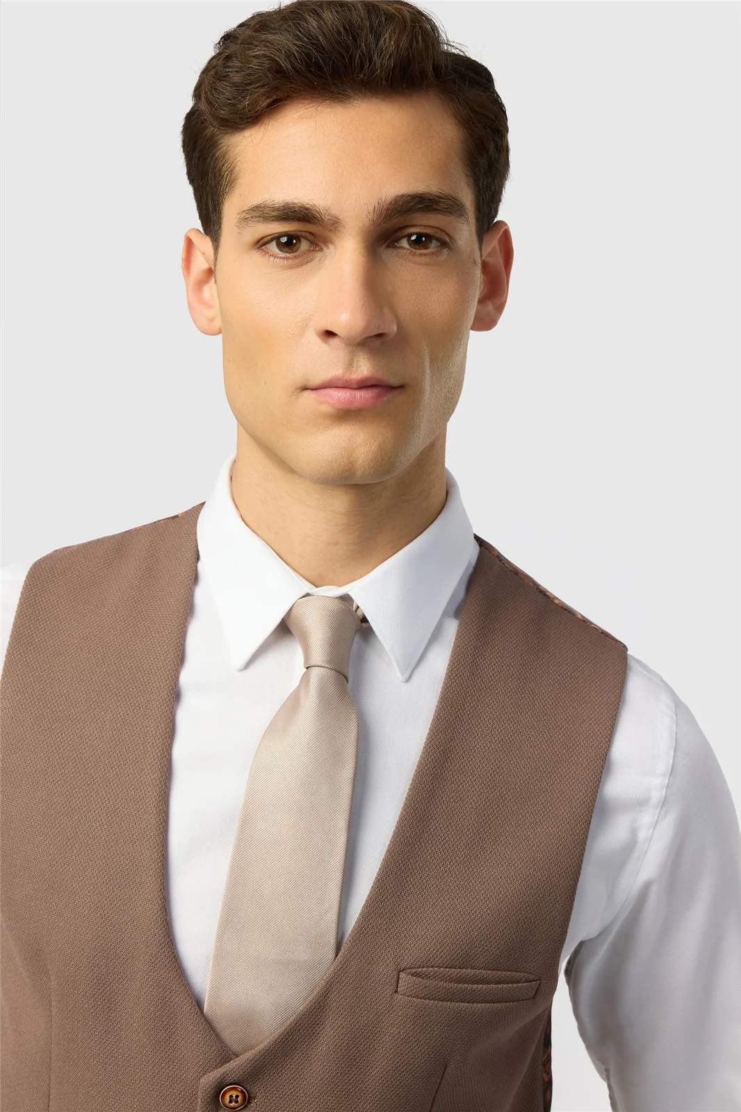 Marc Darcy Tailored Fit HM5 Tan Waistcoat thumbnail 2
