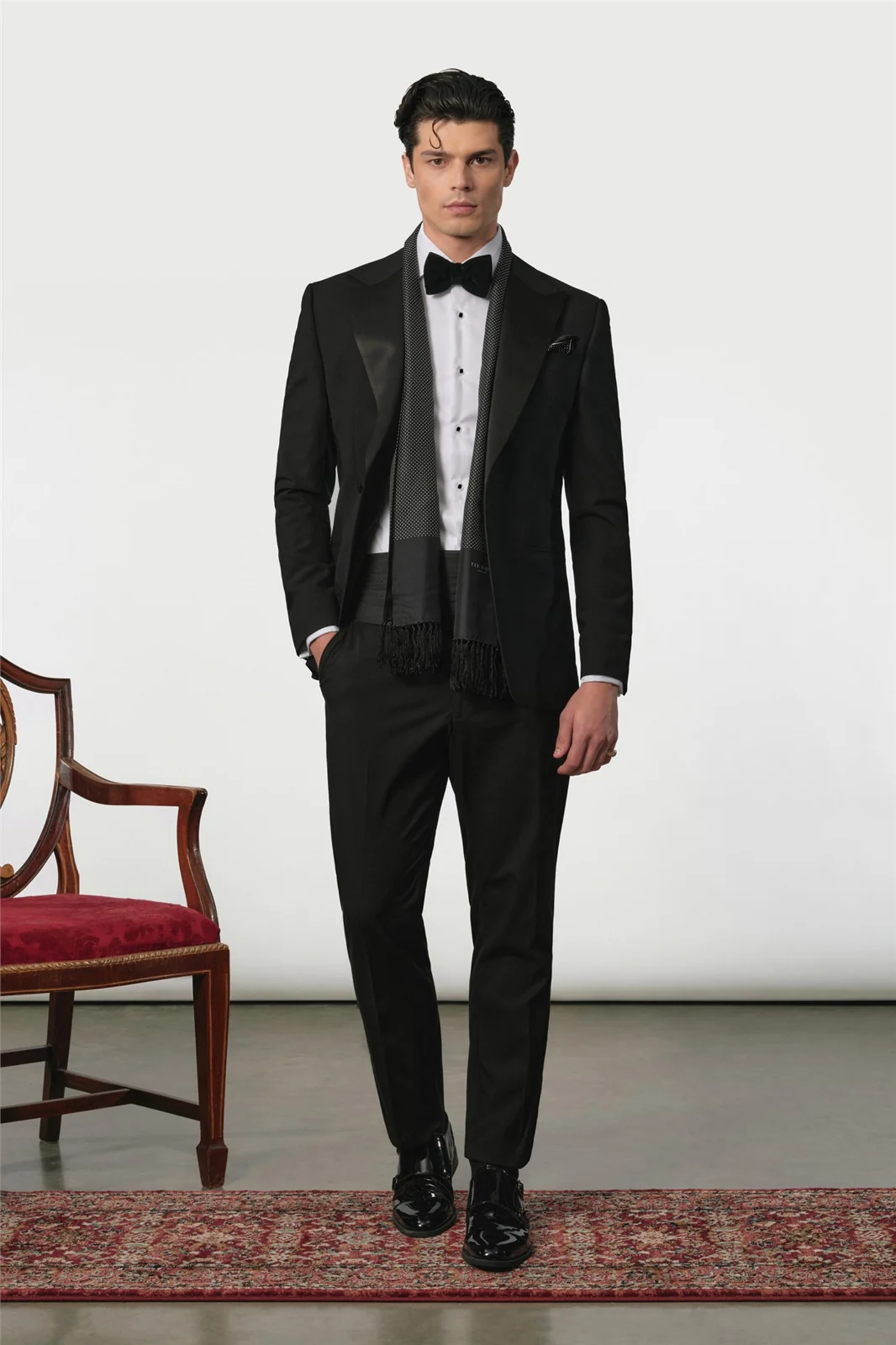 Ted Baker X The Gentlemen Pearce Ultimate Black Tuxedo Jacket thumbnail 2