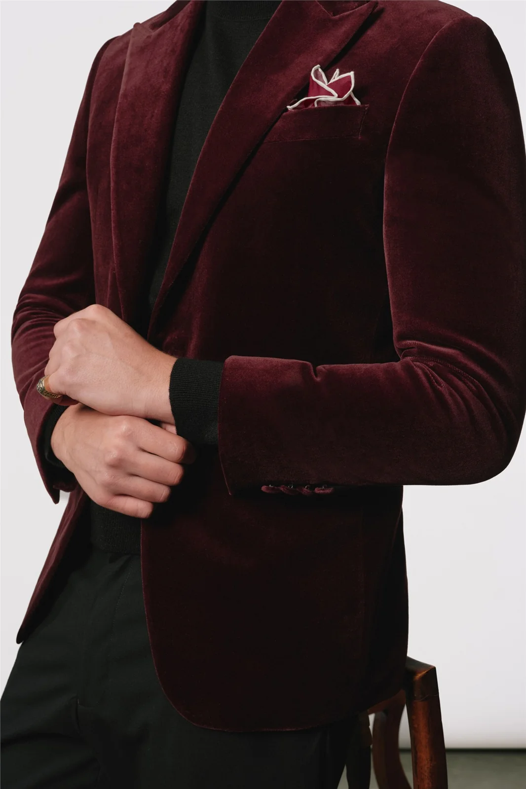Ted Baker X The Gentlemen Stanley Rich Oxblood Velvet Blazer thumbnail 4